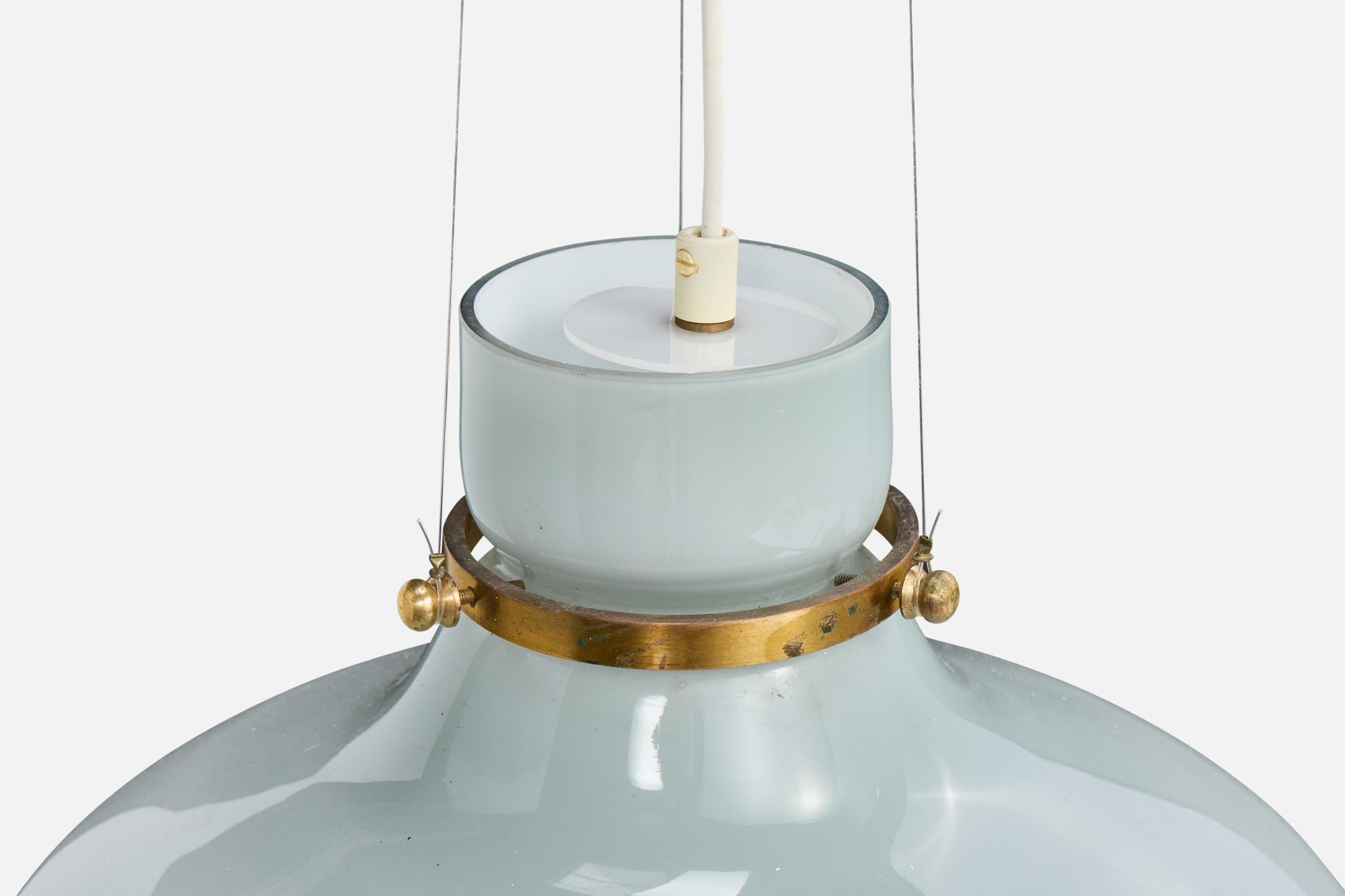 Diseñador italiano, Lámpara colgante, Vidrio, Latón, Italia, Años 50 mediados del siglo XX en venta