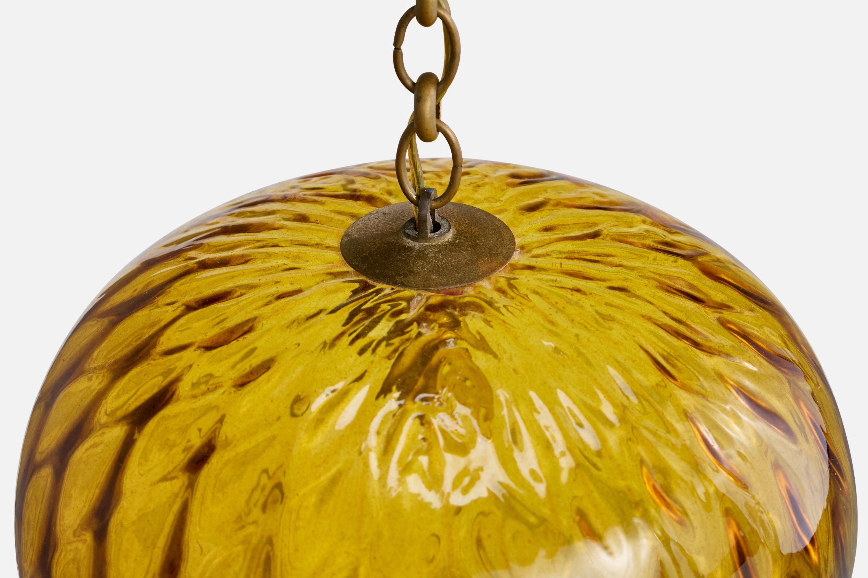 Italian Designer, Pendant Light, Glass, Brass, Italy, 1950s For Sale 3