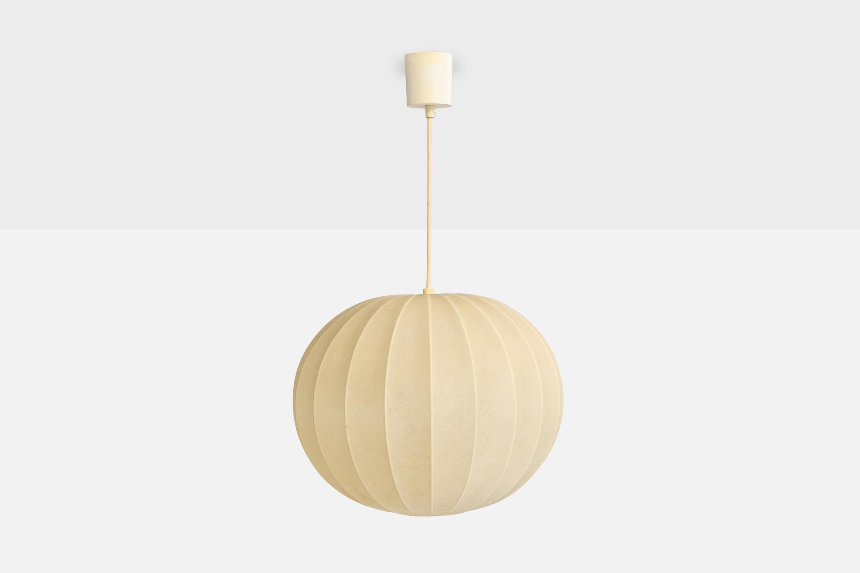 Mid-Century Modern Designer italien, Design/One Light, Résine, Italie, années 1960