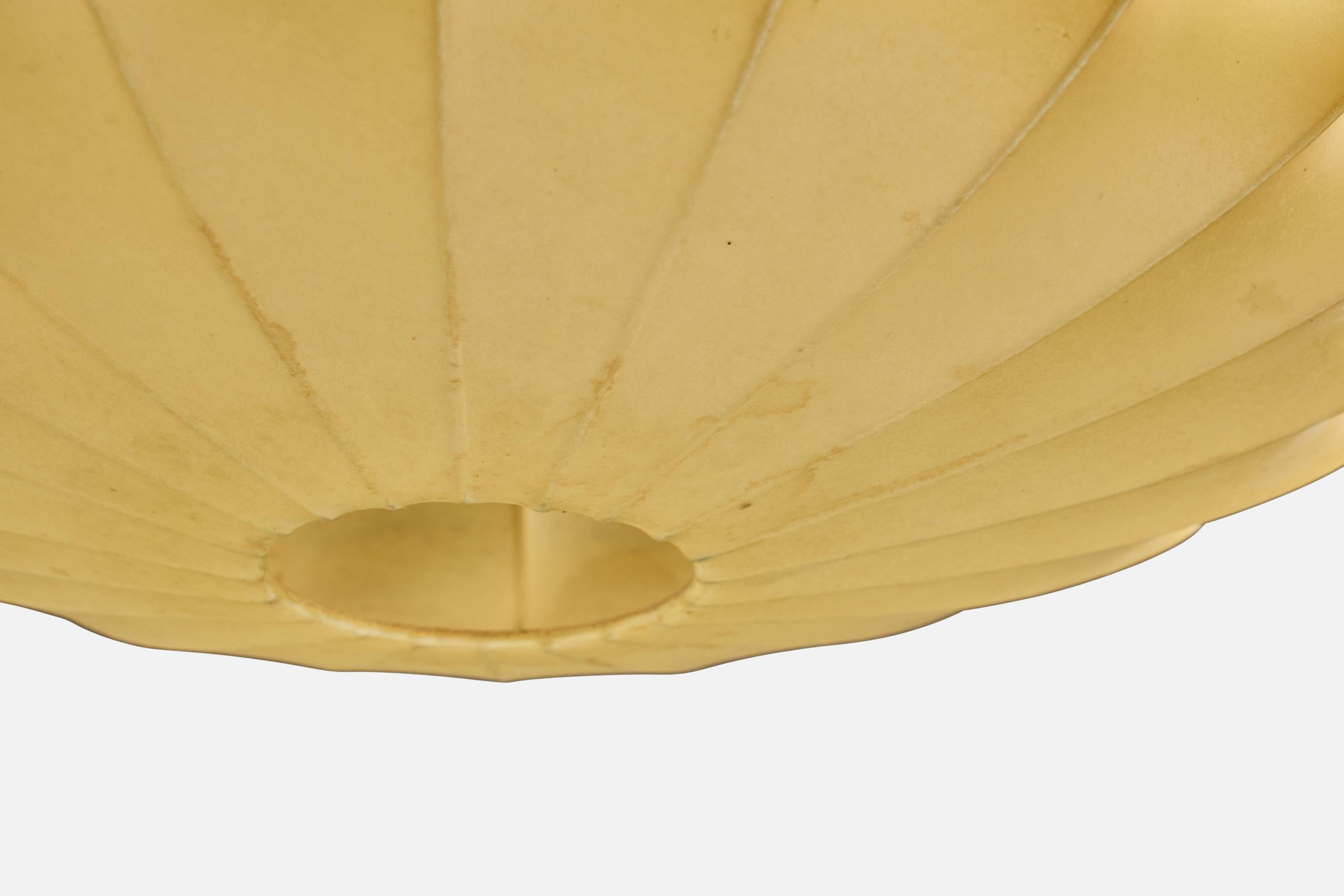 Metà XX secolo Designer italiano, Lampada a sospensione, Resina, Italia, anni '1960 in vendita