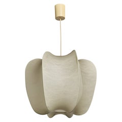 Designer italiano, Lampada a sospensione, Resina, Italia, anni '1960