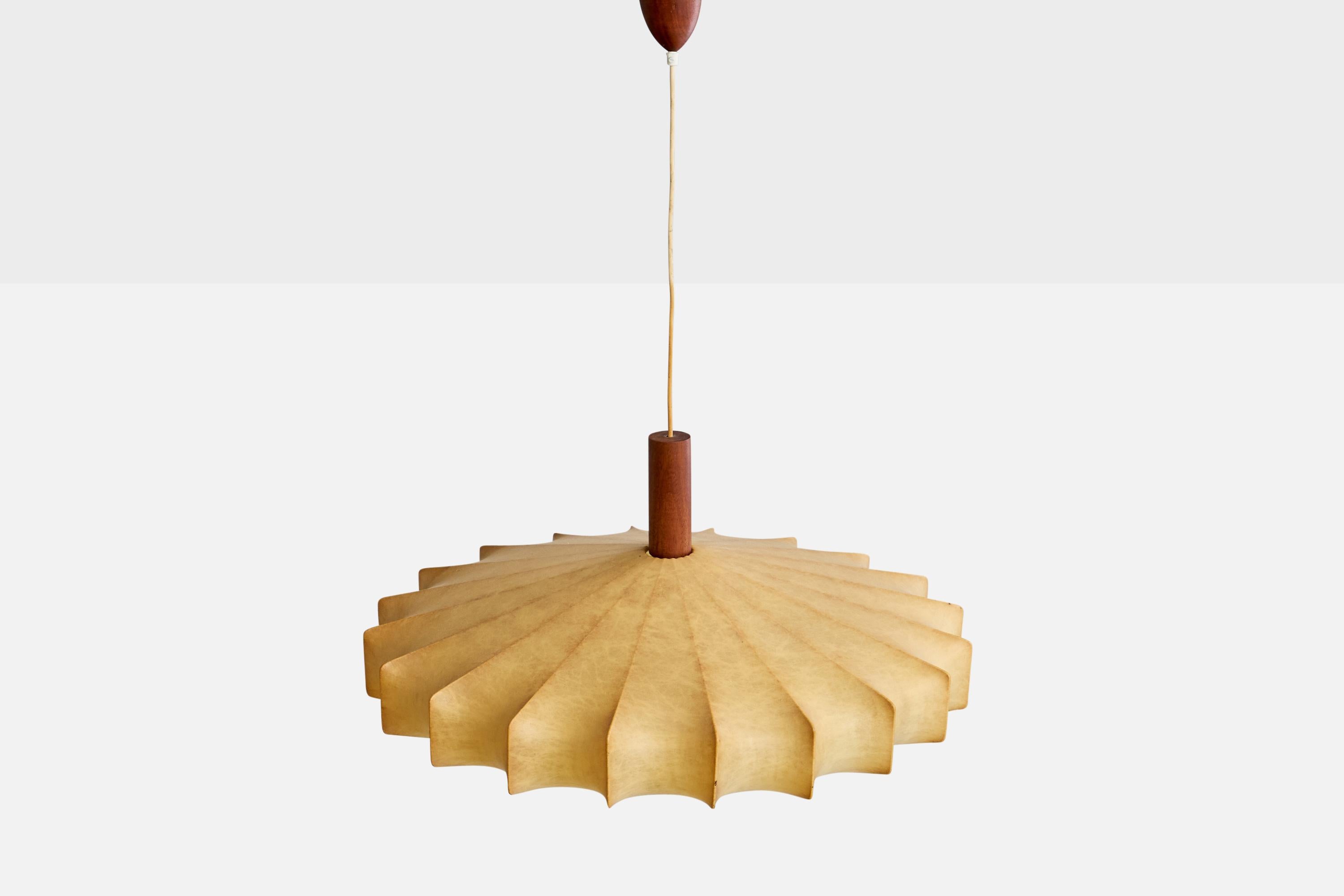 Italian Designer, Pendant Light, Teak, Resin, Italy, 1960s In Good Condition For Sale In High Point, NC
