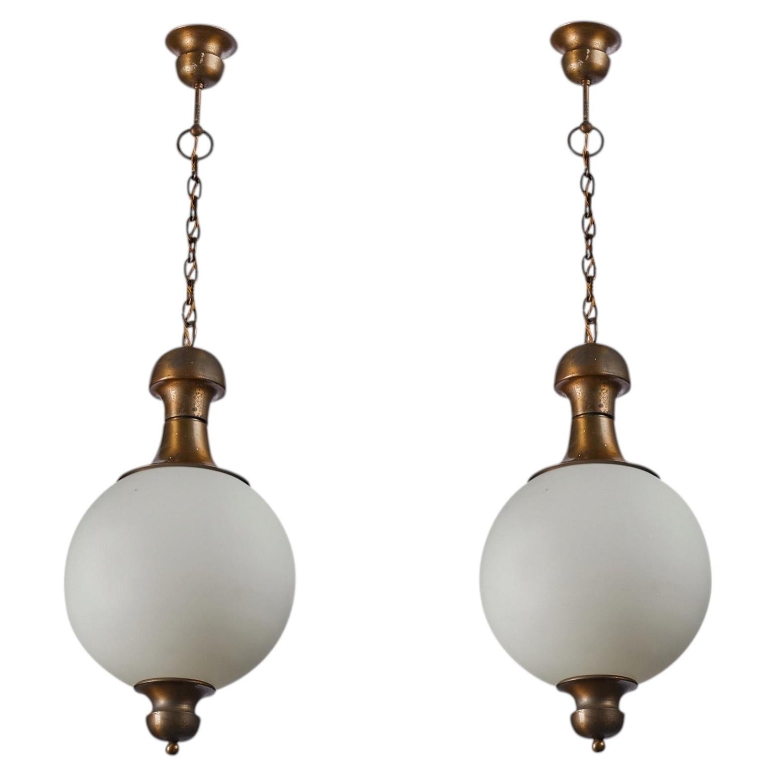 Designer italiano, lampade a sospensione, ottone, vetro, Italia, anni '50