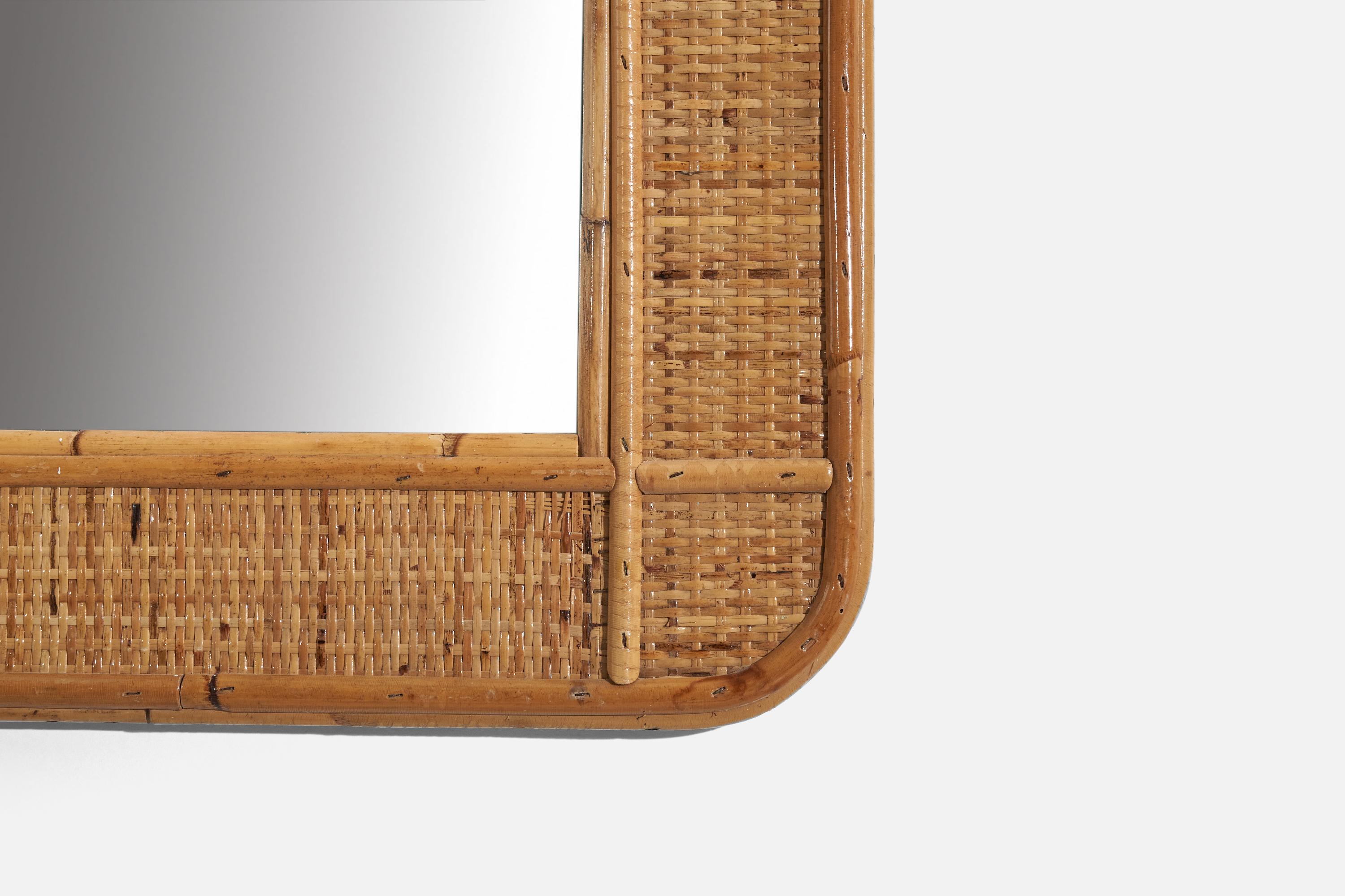 Italienischer Designer, rechteckiger Wandspiegel, Rattan, Spiegel, Italien, ca. 1950er Jahre (Moderne der Mitte des Jahrhunderts) im Angebot