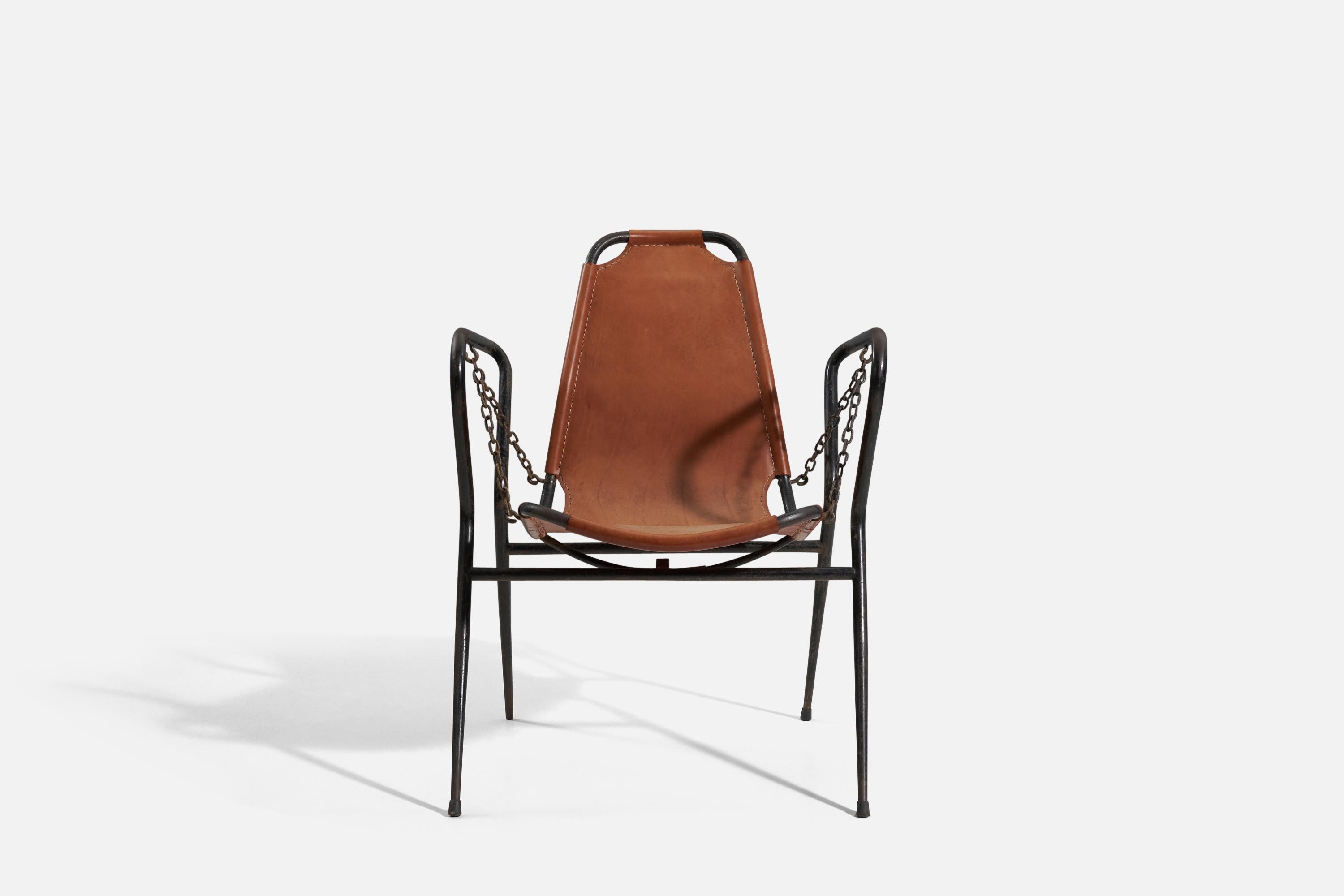 Mid-Century Modern Designer italien, chaise à bascule, métal, cuir, Italie, années 1960 en vente