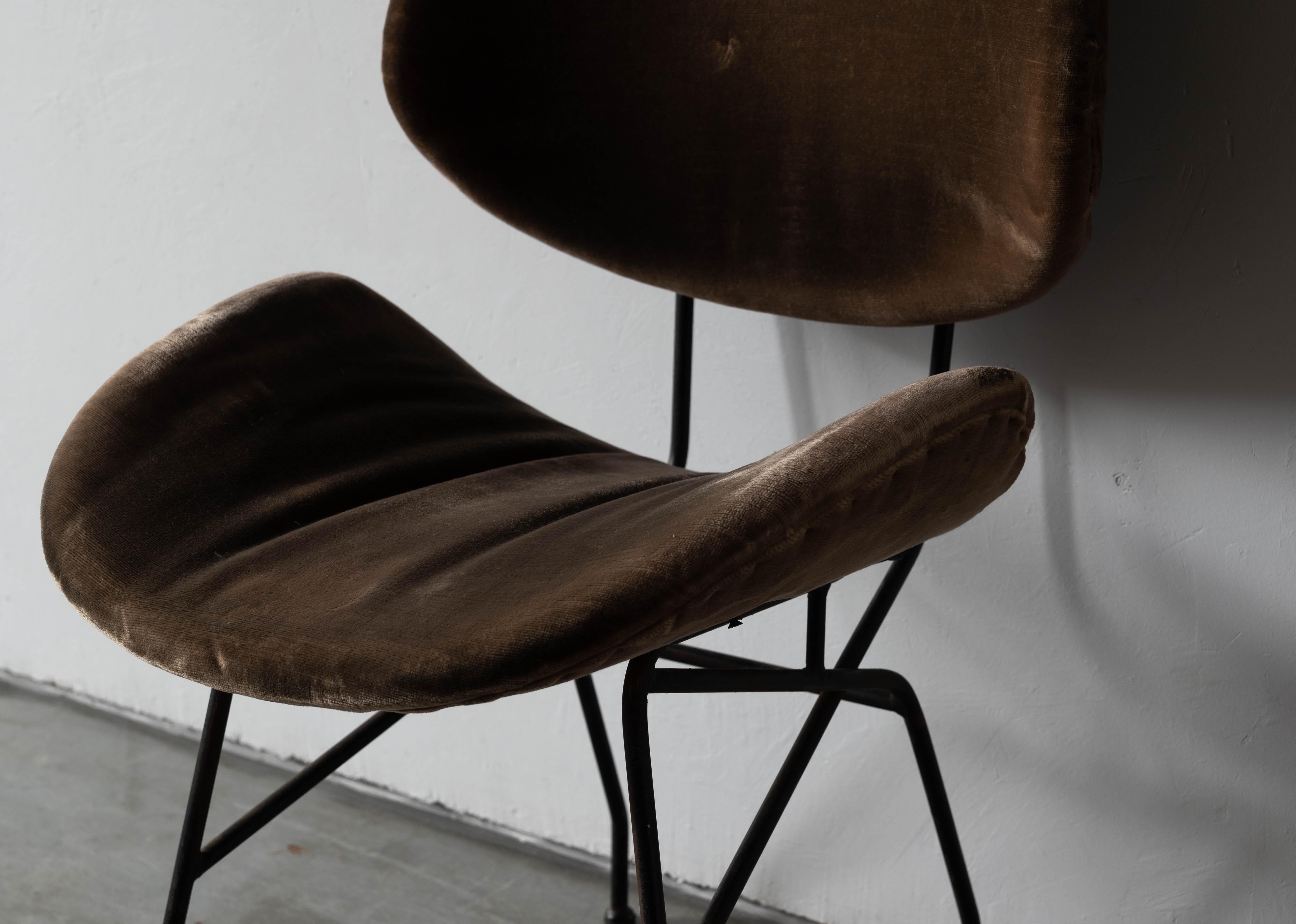 Italian Designer, Side Chair, Brown Velvet, Black-lacquered Metal, Italy, 1950s 5