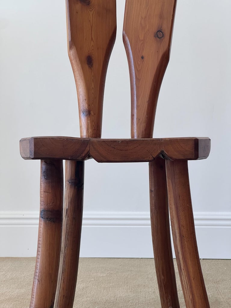 Italian Designer, Side Chair, Solid Stained Pine, Italy, 1950s In Good Condition For Sale In West Palm Beach, FL