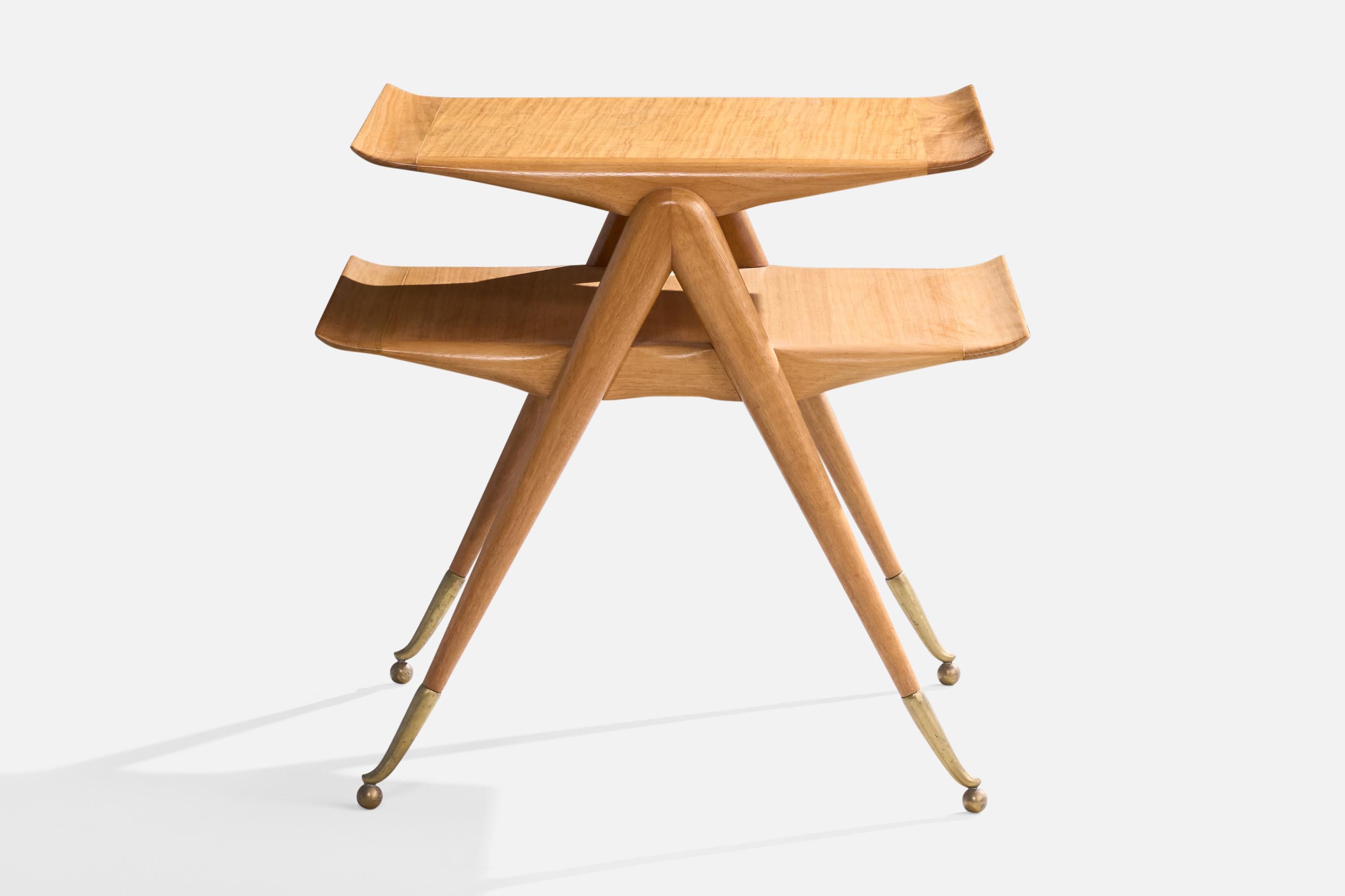 Italian Designer, Side Table, Wood, Brass, Italy, 1950s In Good Condition For Sale In High Point, NC