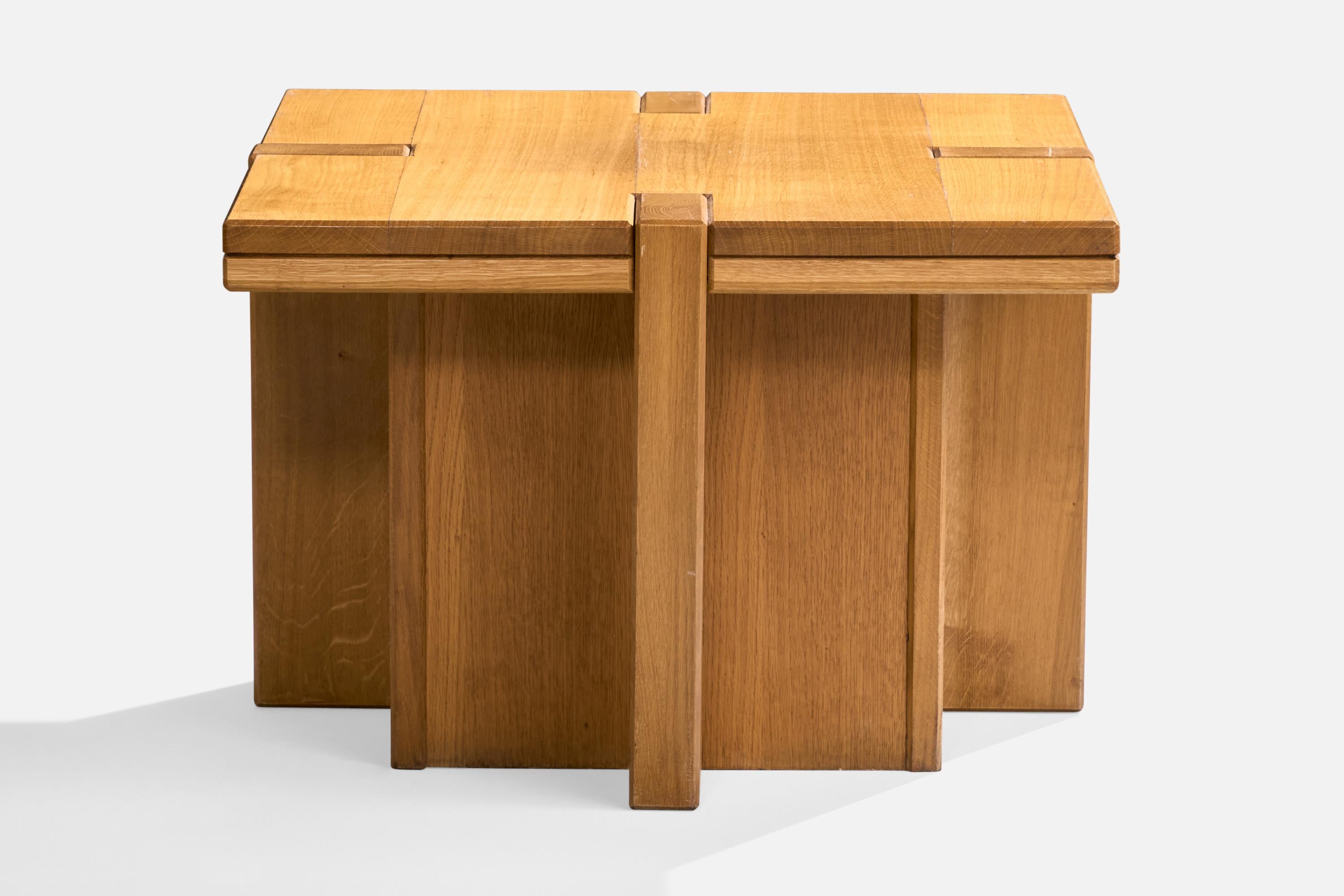 Designer italiano, Tavolini, Wood, Italia, anni '70 in vendita 2