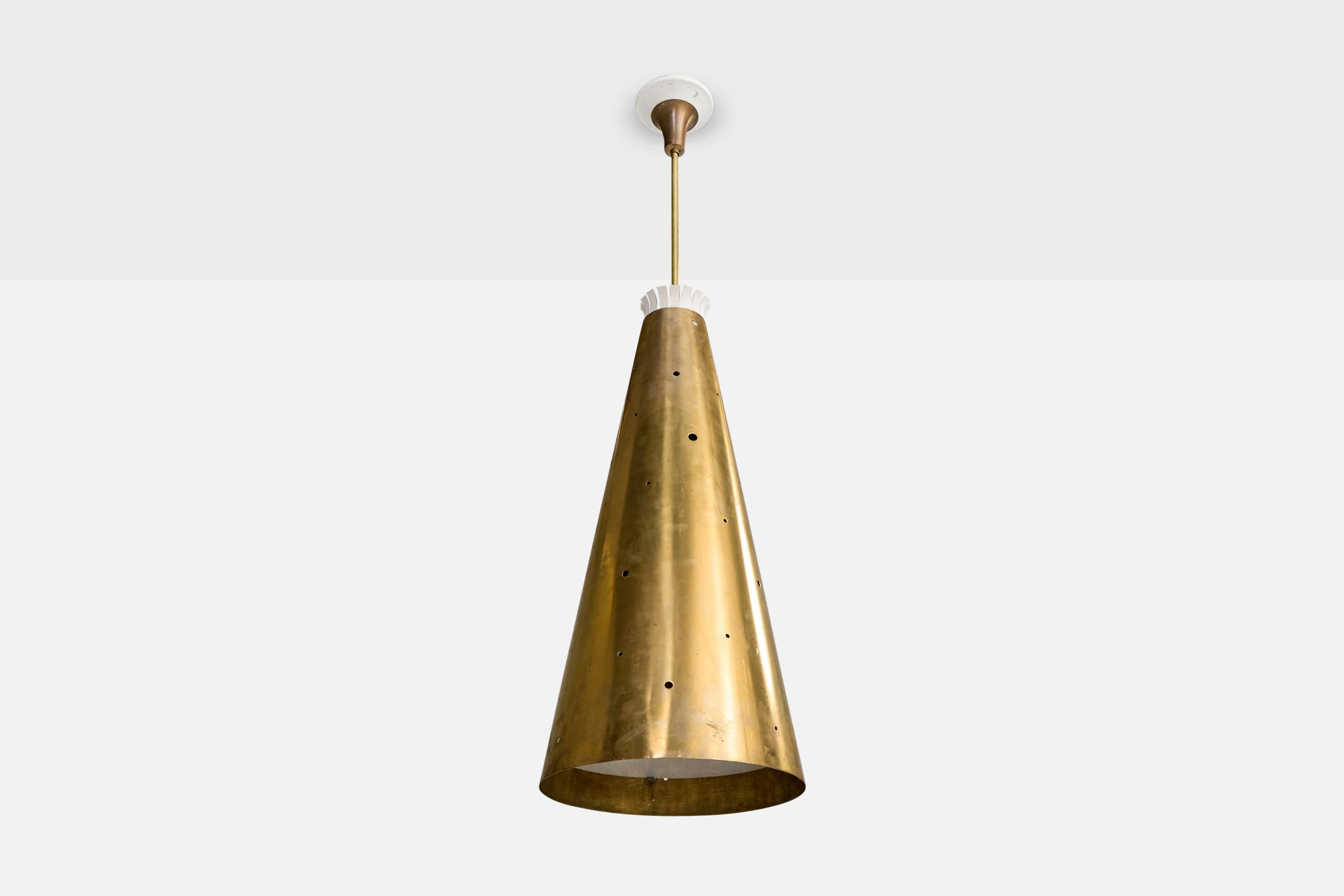 Italienischer Designer, Große Pendelleuchten, Messing, Metall, Italien, 1950er Jahre (Moderne der Mitte des Jahrhunderts) im Angebot