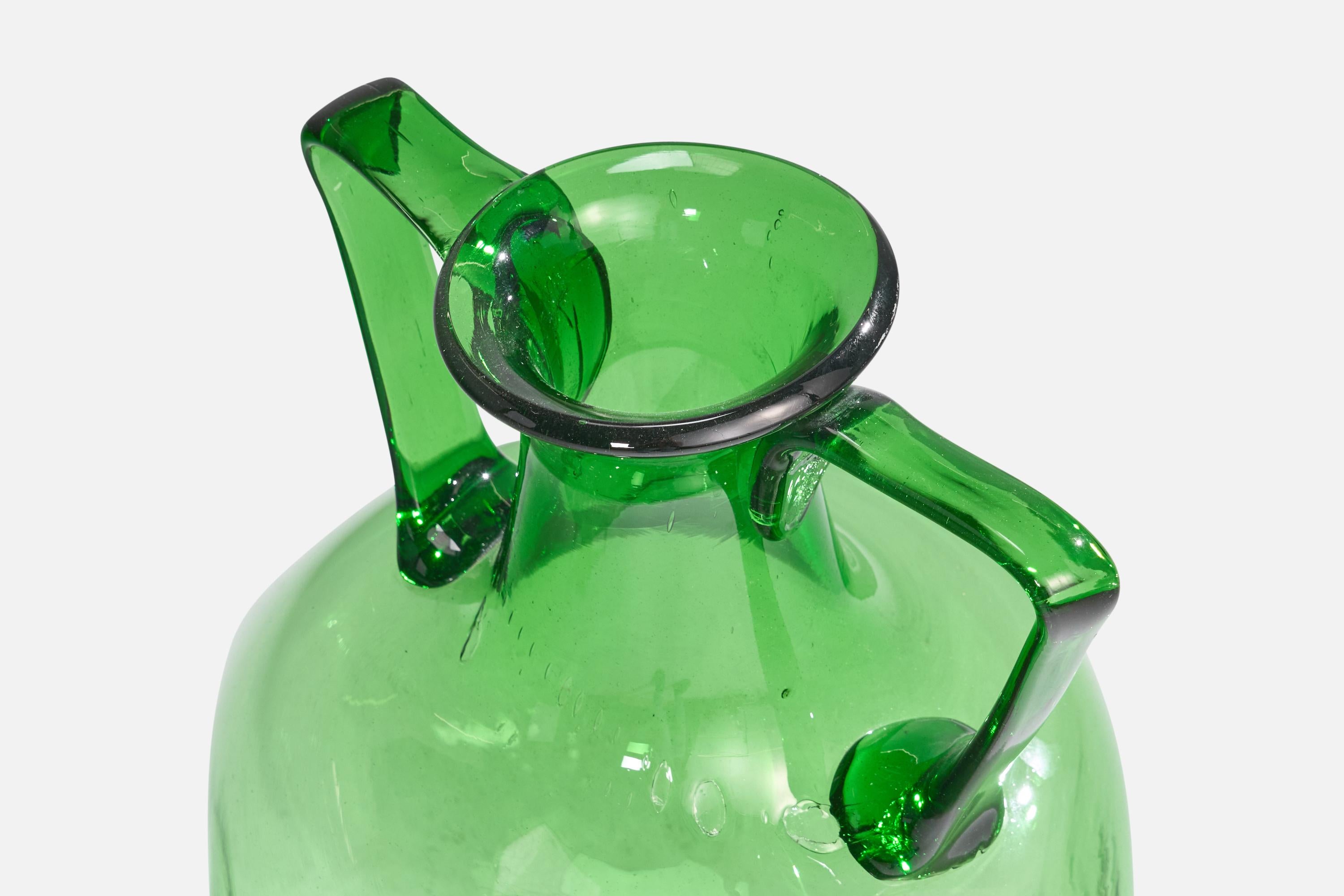 Italian Designer, Sizable Vase, Glass, Italy, 1980s For Sale 2