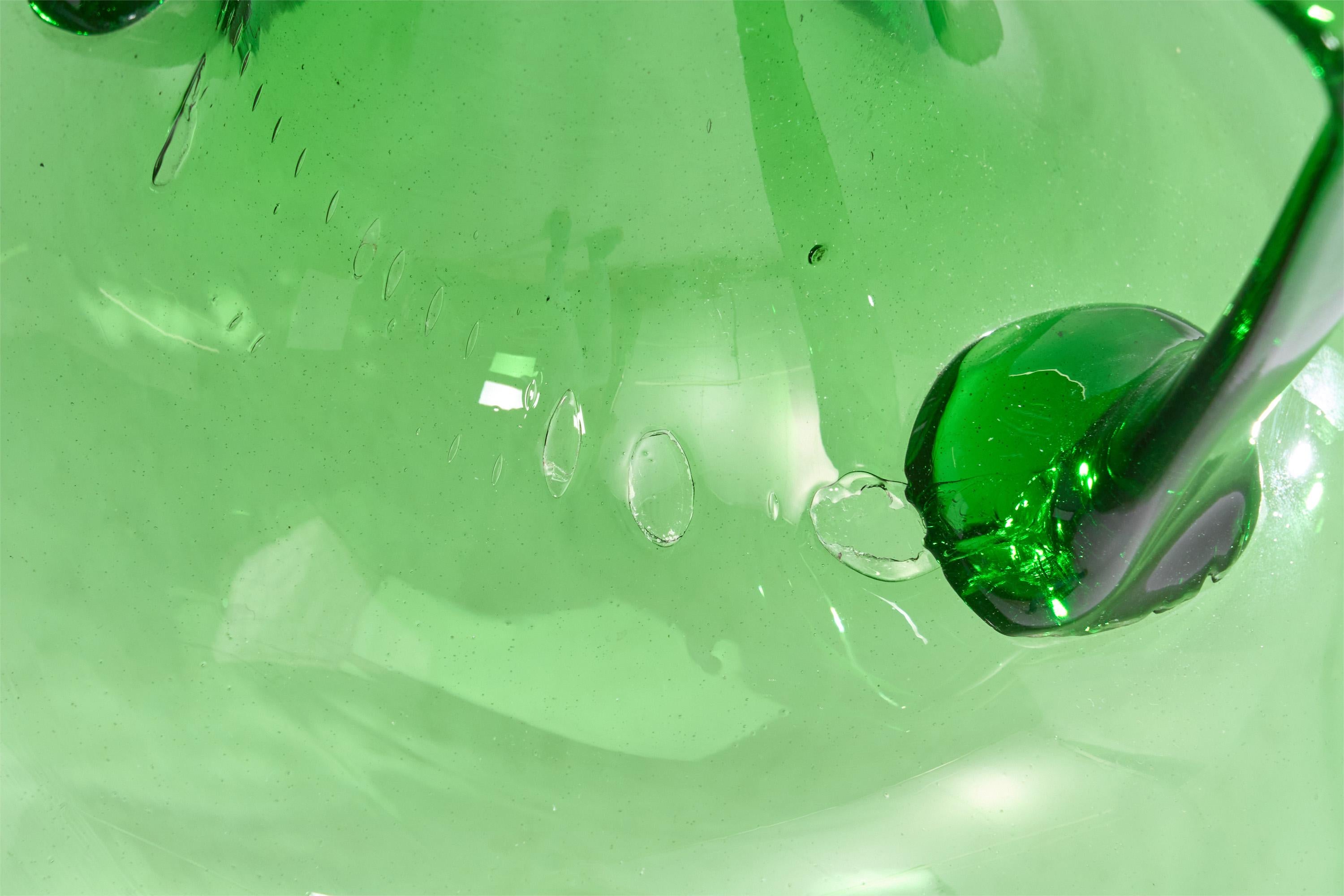 Italian Designer, Sizable Vase, Glass, Italy, 1980s For Sale 3