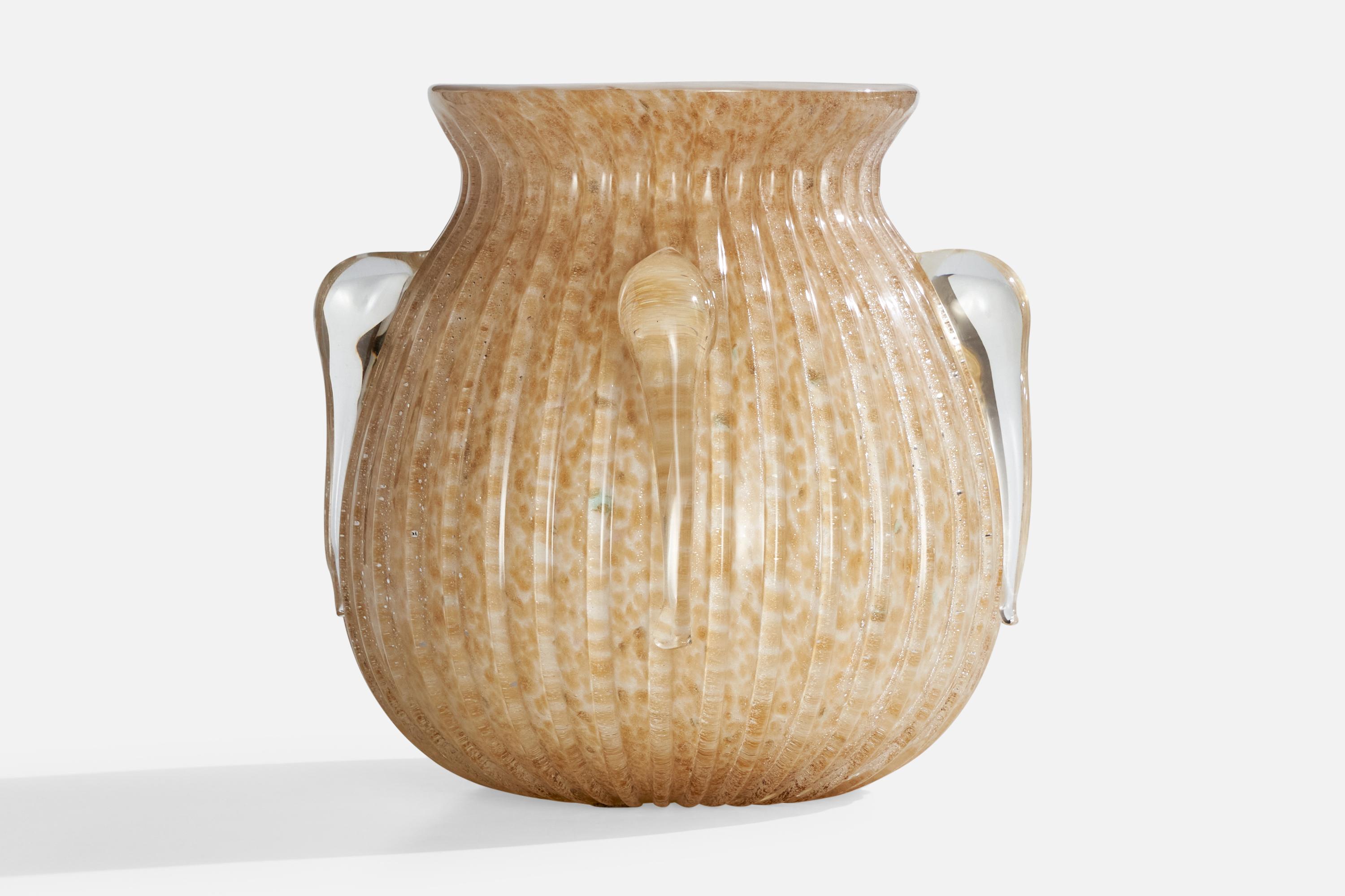 Designer italiano, Vaso di grandi dimensioni, Vetro di Murano, Italia, anni '70 In condizioni buone in vendita a High Point, NC