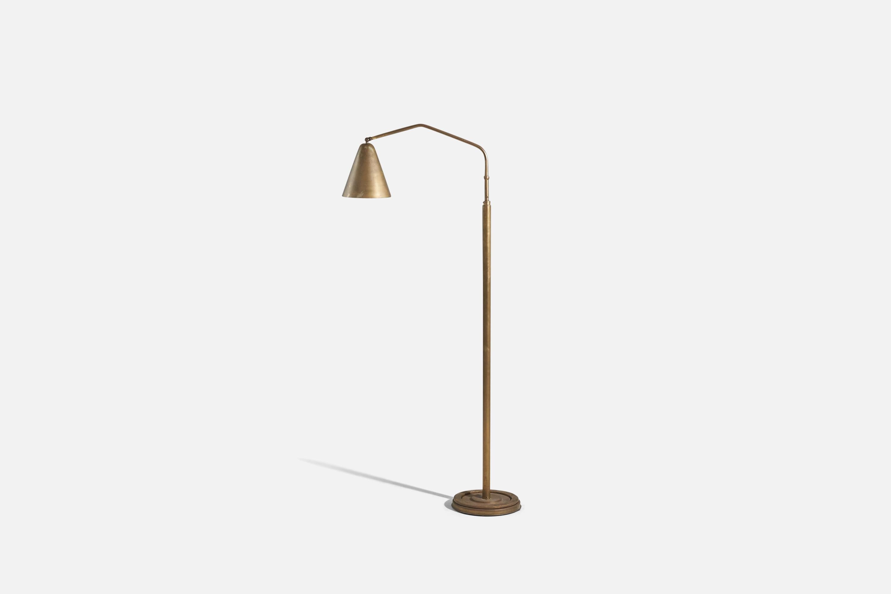 An adjustable brass floor lamp designed and produced in Italy, 1950s.

Variable dimensions, measured as illustrated in the first image.

Socket takes standard E-26 medium base bulb.
There is no maximum wattage stated on the fixture.