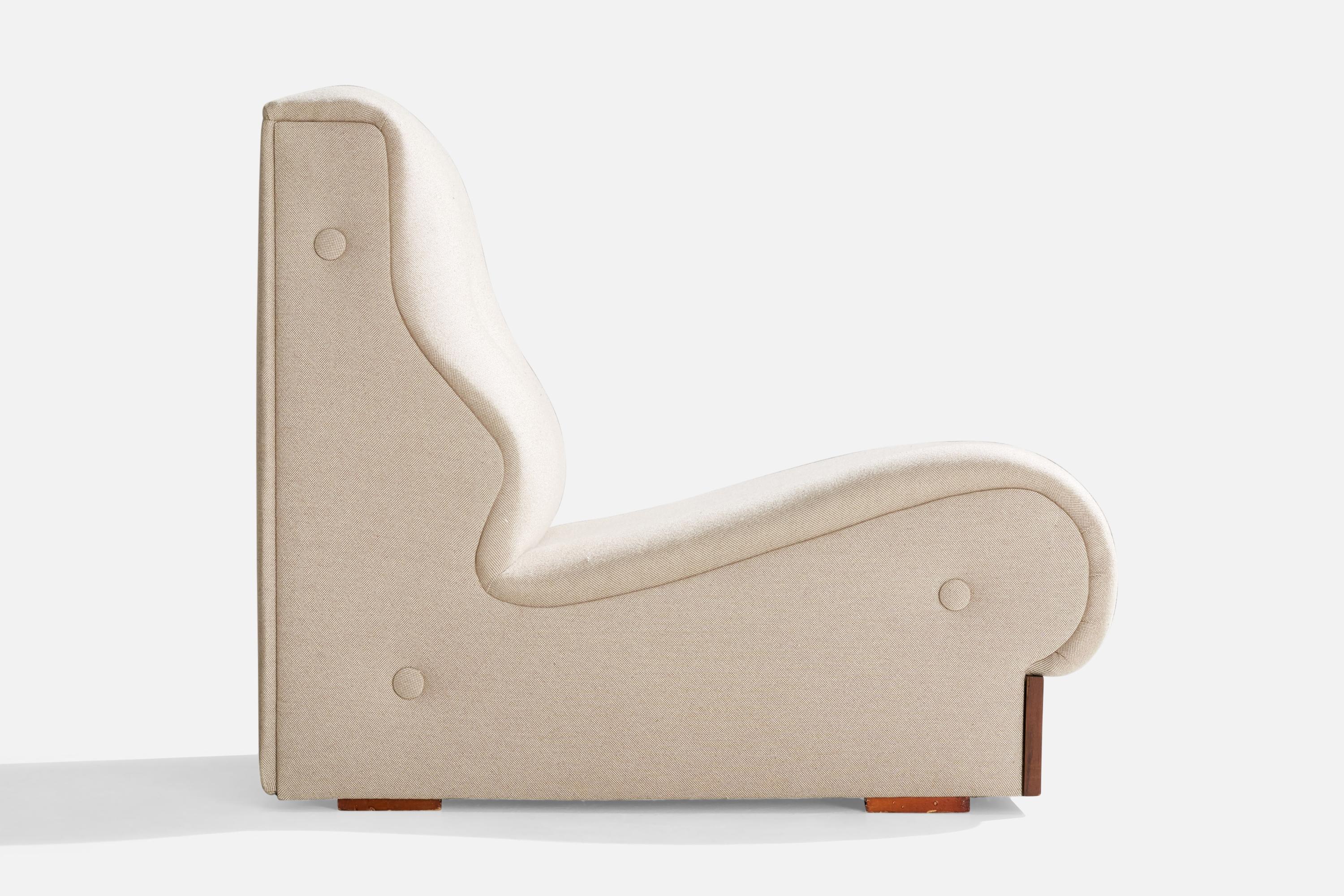 Italienische Designerin, Sessel ohne Armlehne, Stoff, Holz, Italien, 1960er Jahre im Angebot 2