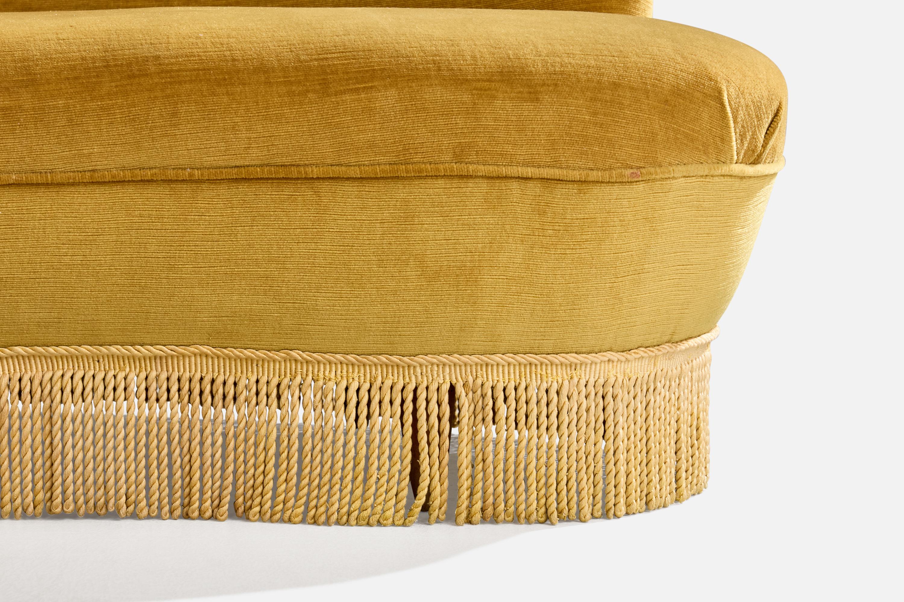 Italian Designer, Sofa, Velvet, Wood, Italy, 1950s For Sale 6