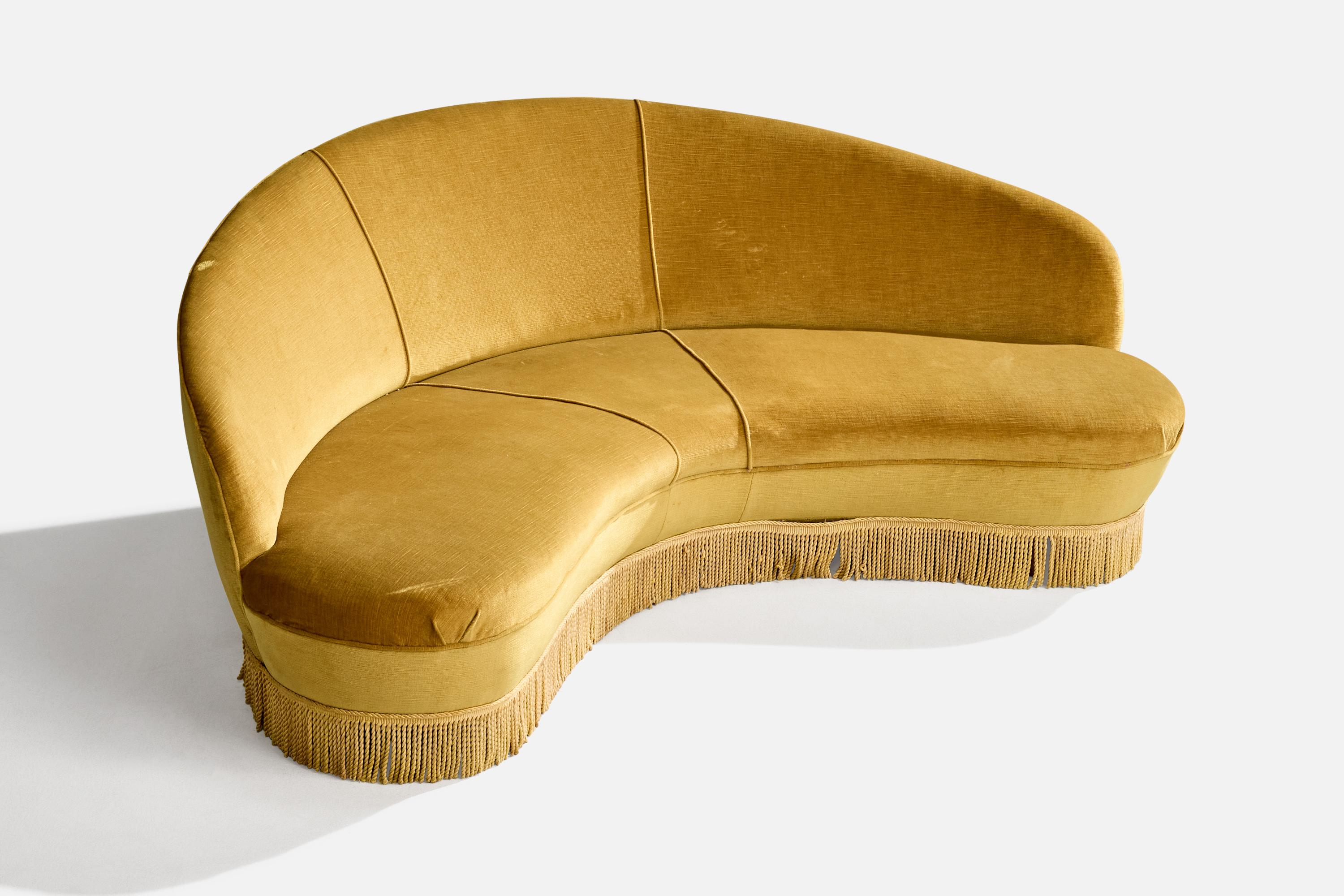 A yellow velvet and wood sofa designed and produced in Italy, c. 1950s.

Overall Dimensions (inches): 28.0