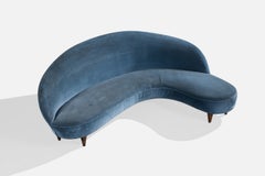 Divano di design italiano, velluto, legno, Italia, anni '50