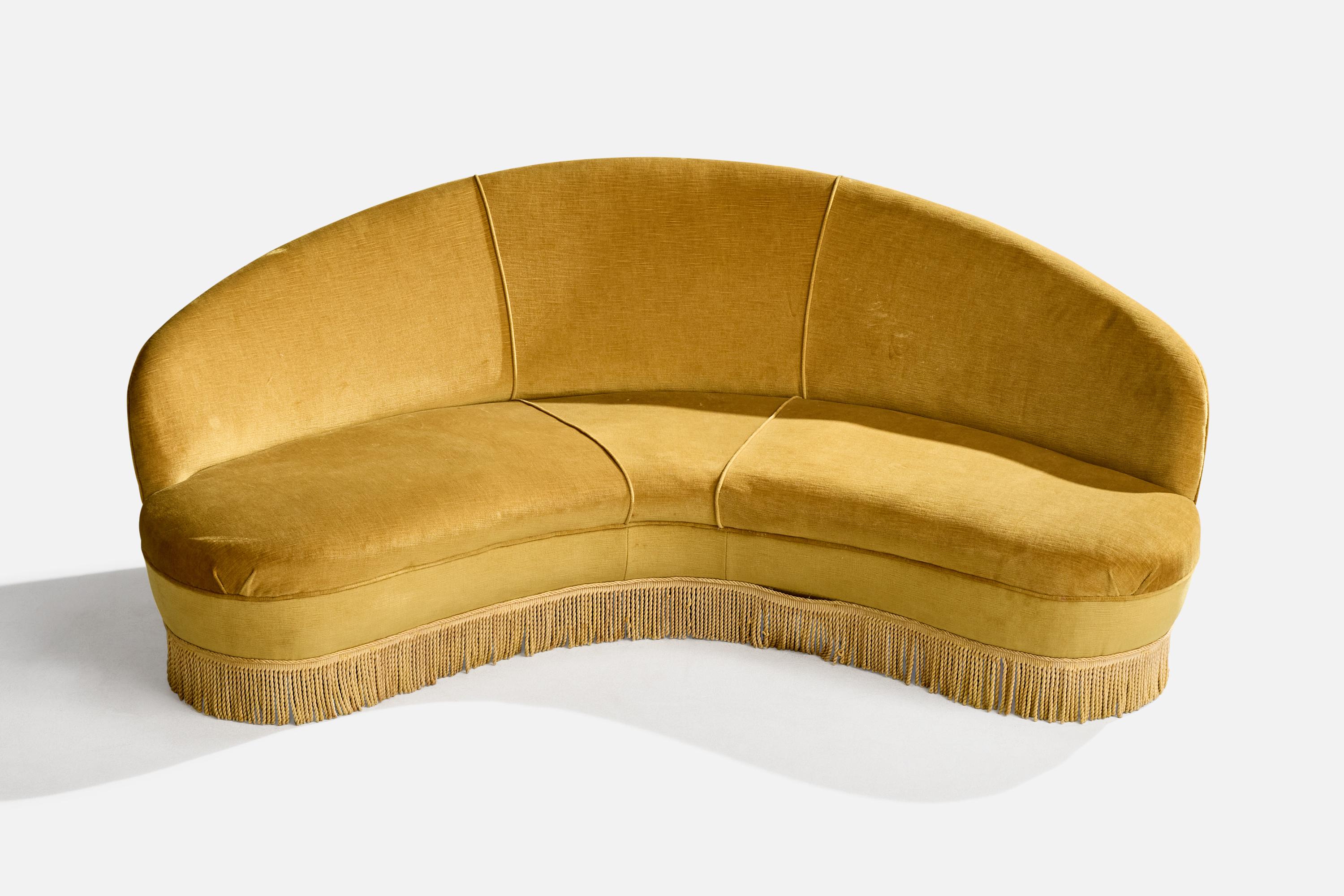 Mid-Century Modern Italian Designer, Sofa, Velvet, Wood, Italy, 1950s For Sale