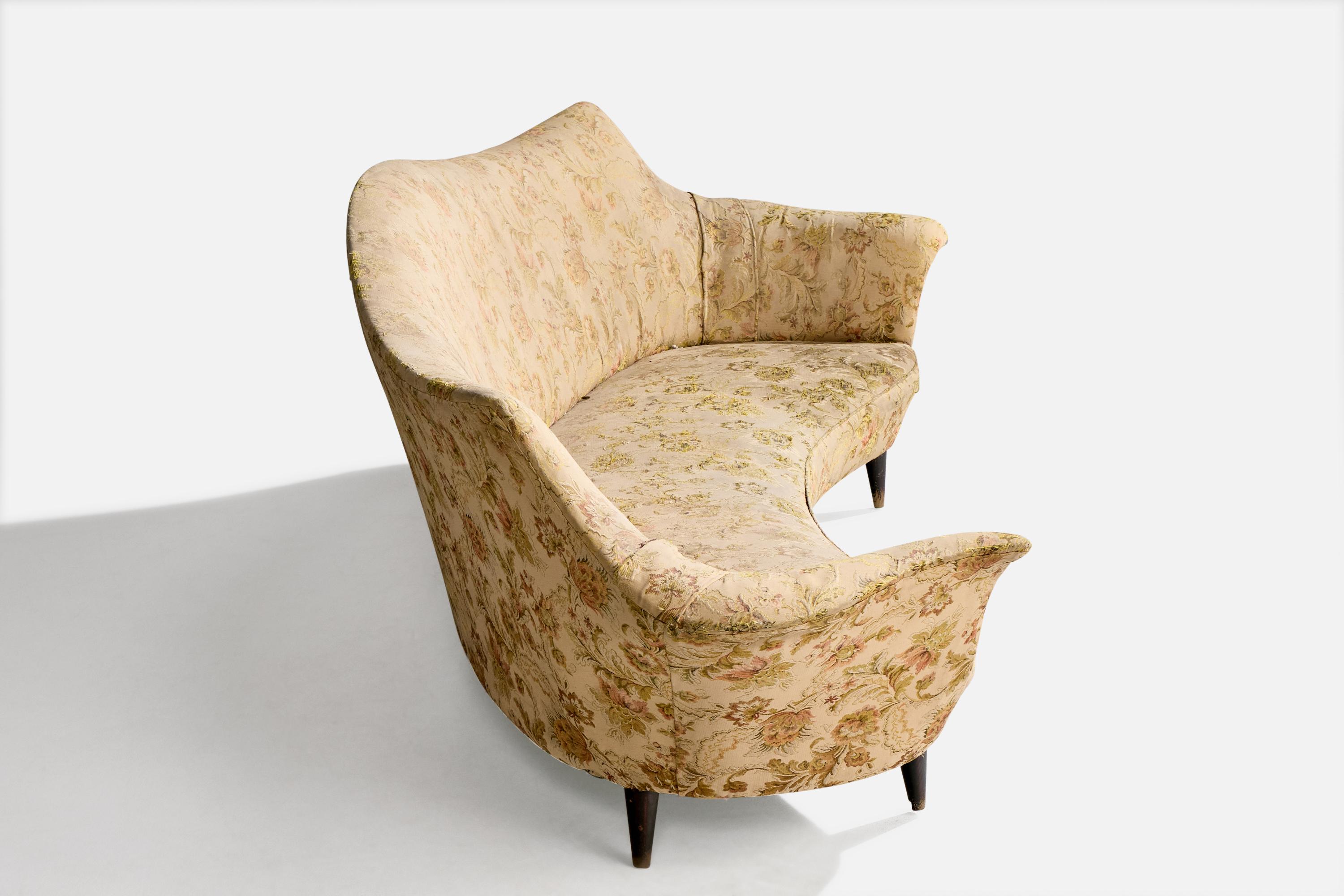 Italian Designer, Sofa, Wood, Fabric, Italy, 1940s For Sale 2