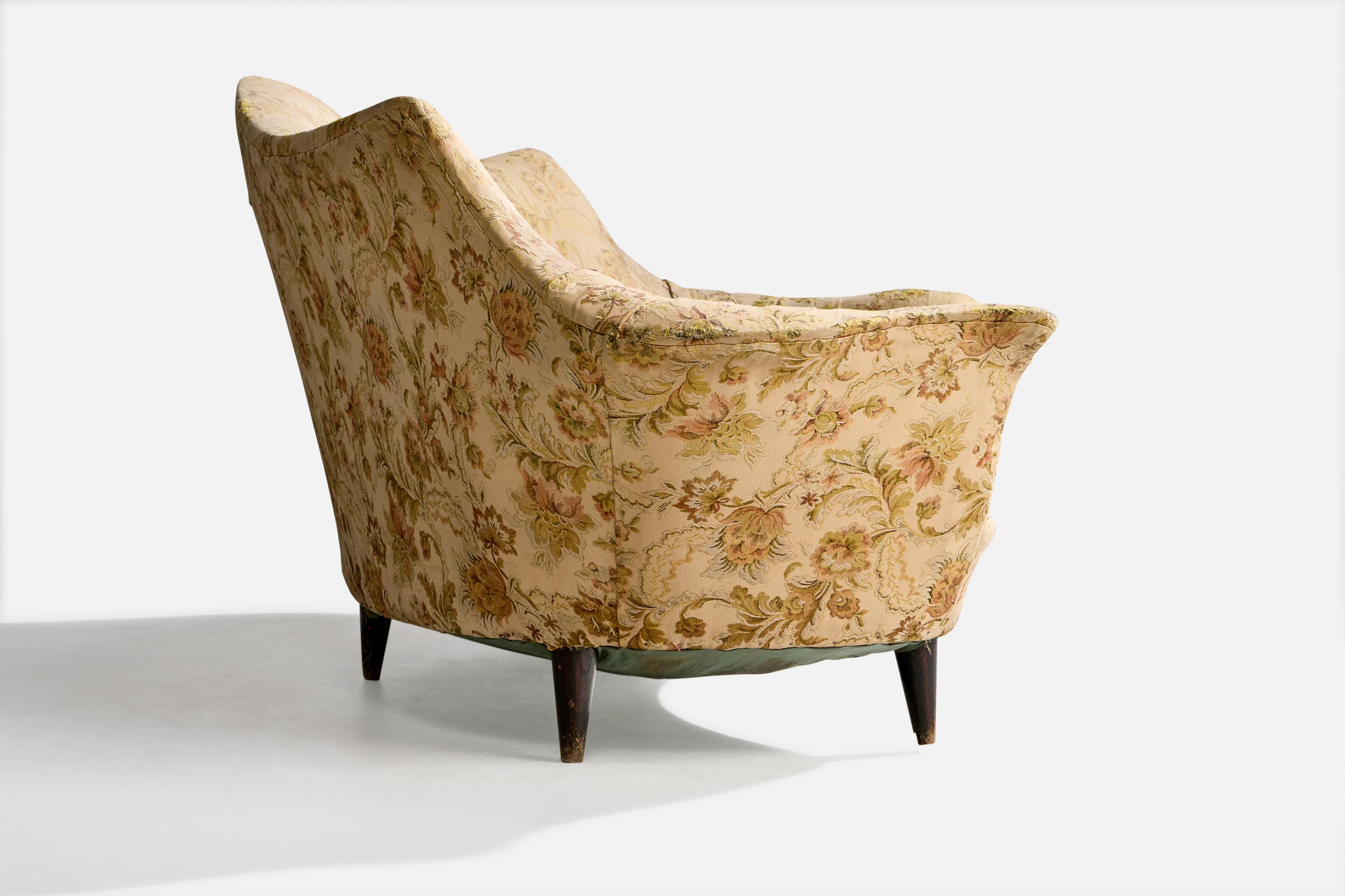 Italian Designer, Sofa, Wood, Fabric, Italy, 1940s For Sale 3