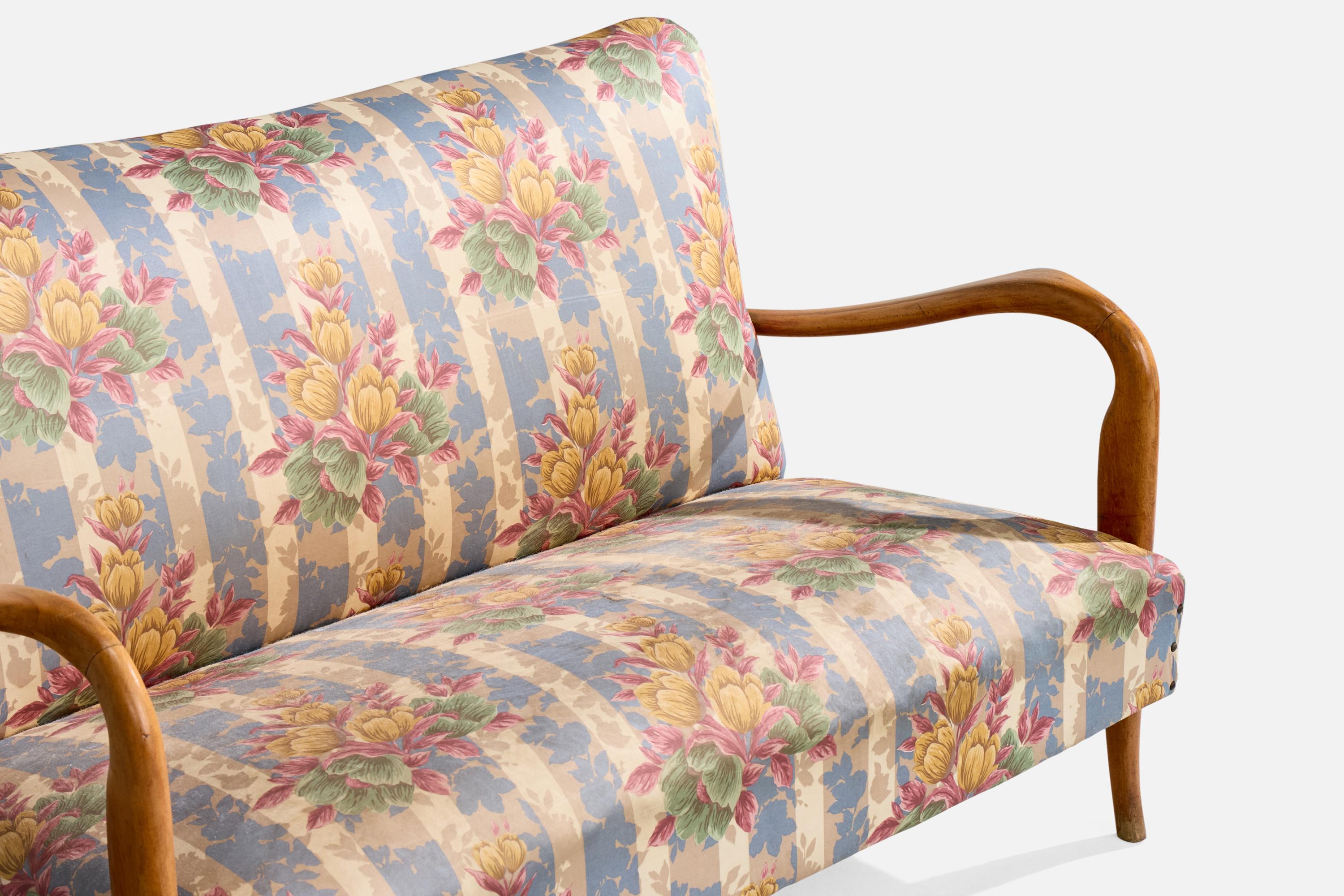 Italian Designer, Sofa, Wood, Fabric, Italy, 1950s For Sale 3