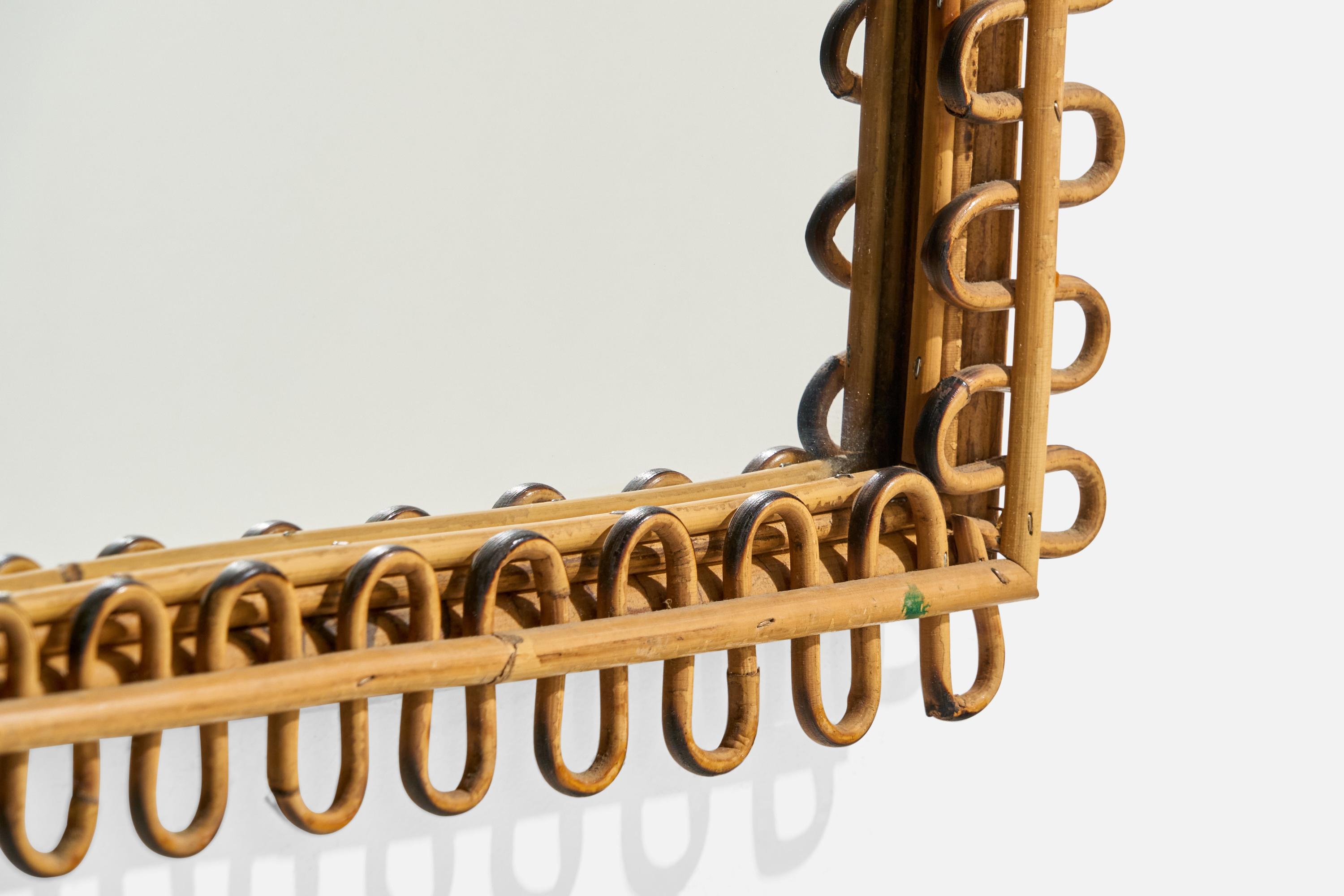 Quadratischer italienischer Designer, Wandspiegel, Rattan, Spiegelglas, Italien, ca. 1950er Jahre im Angebot 2