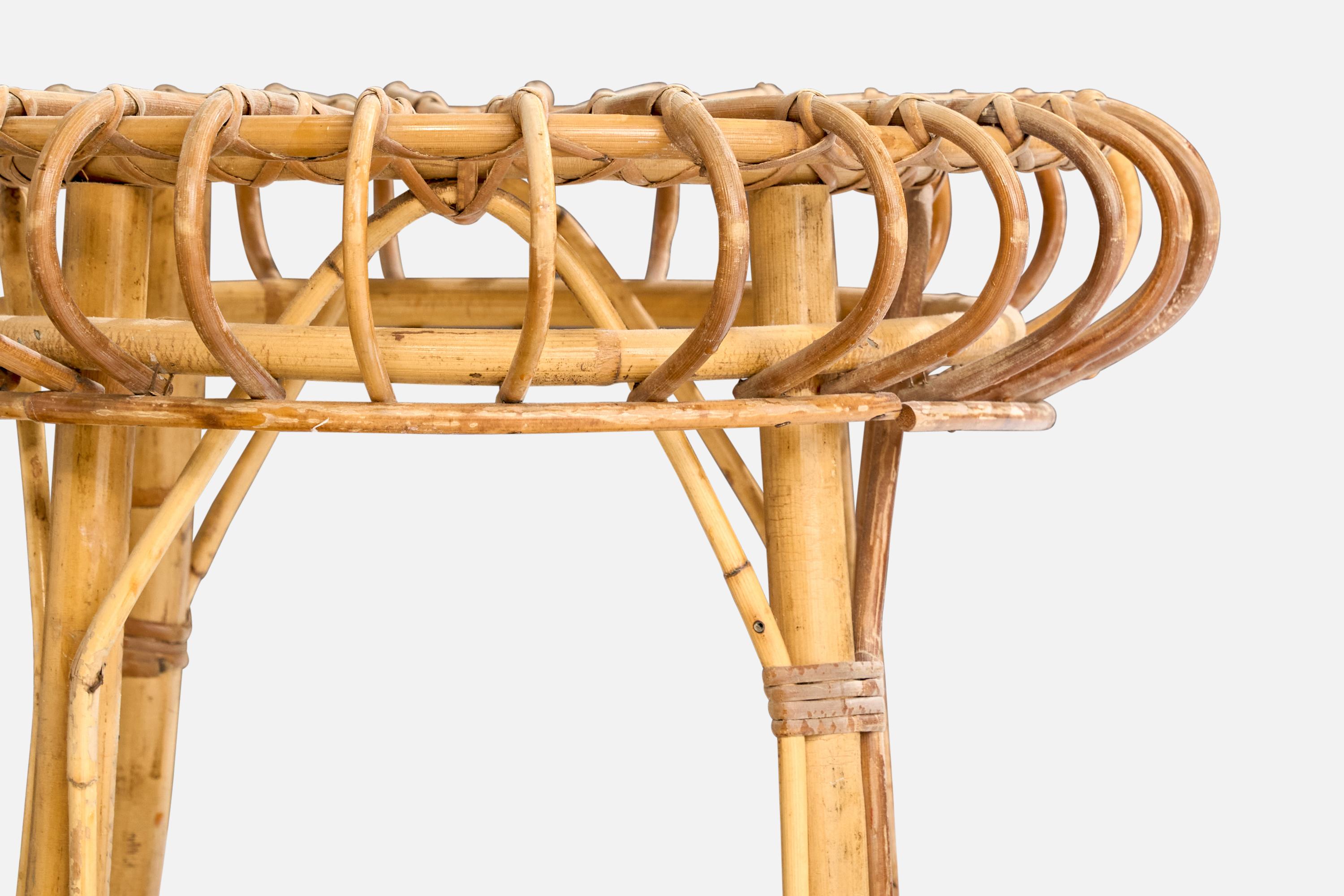 Italienischer Designer, Hocker, Bambus, Rattan, Italien, 1960er Jahre (Mitte des 20. Jahrhunderts) im Angebot