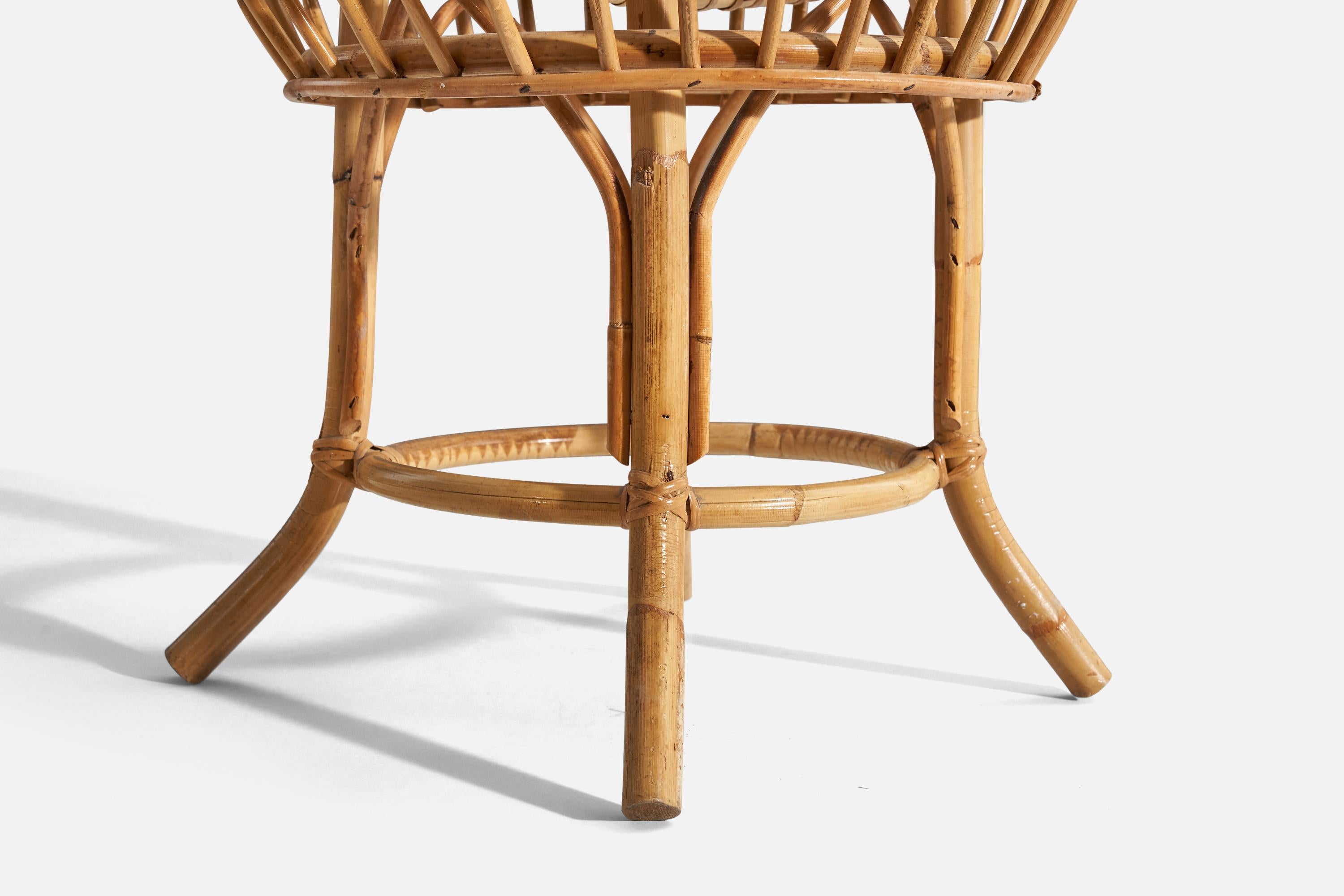 Diseñador italiano, Taburete, Ratán, Italia, Años 50 en Bueno estado para la venta en High Point, NC