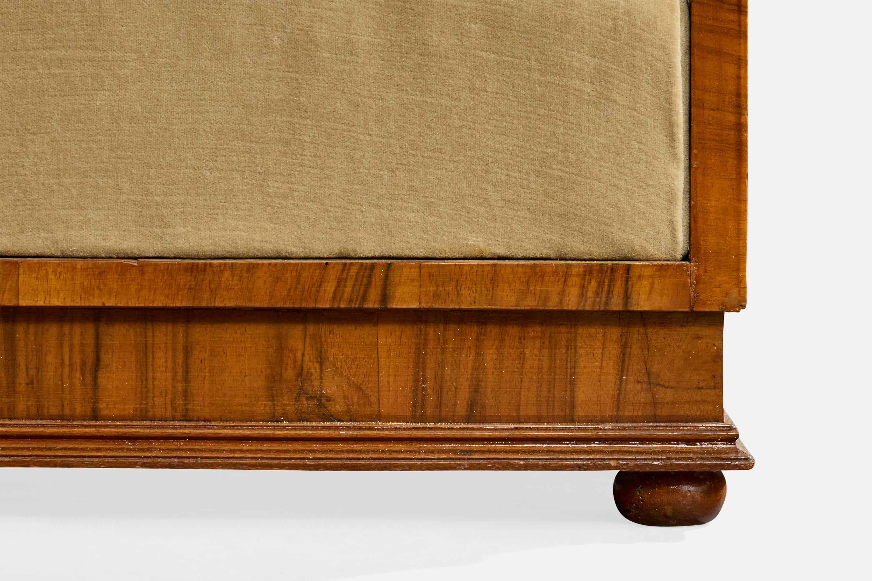 Italian Designer, Stools, Walnut, Fabric, Italy, 1930s im Angebot 2