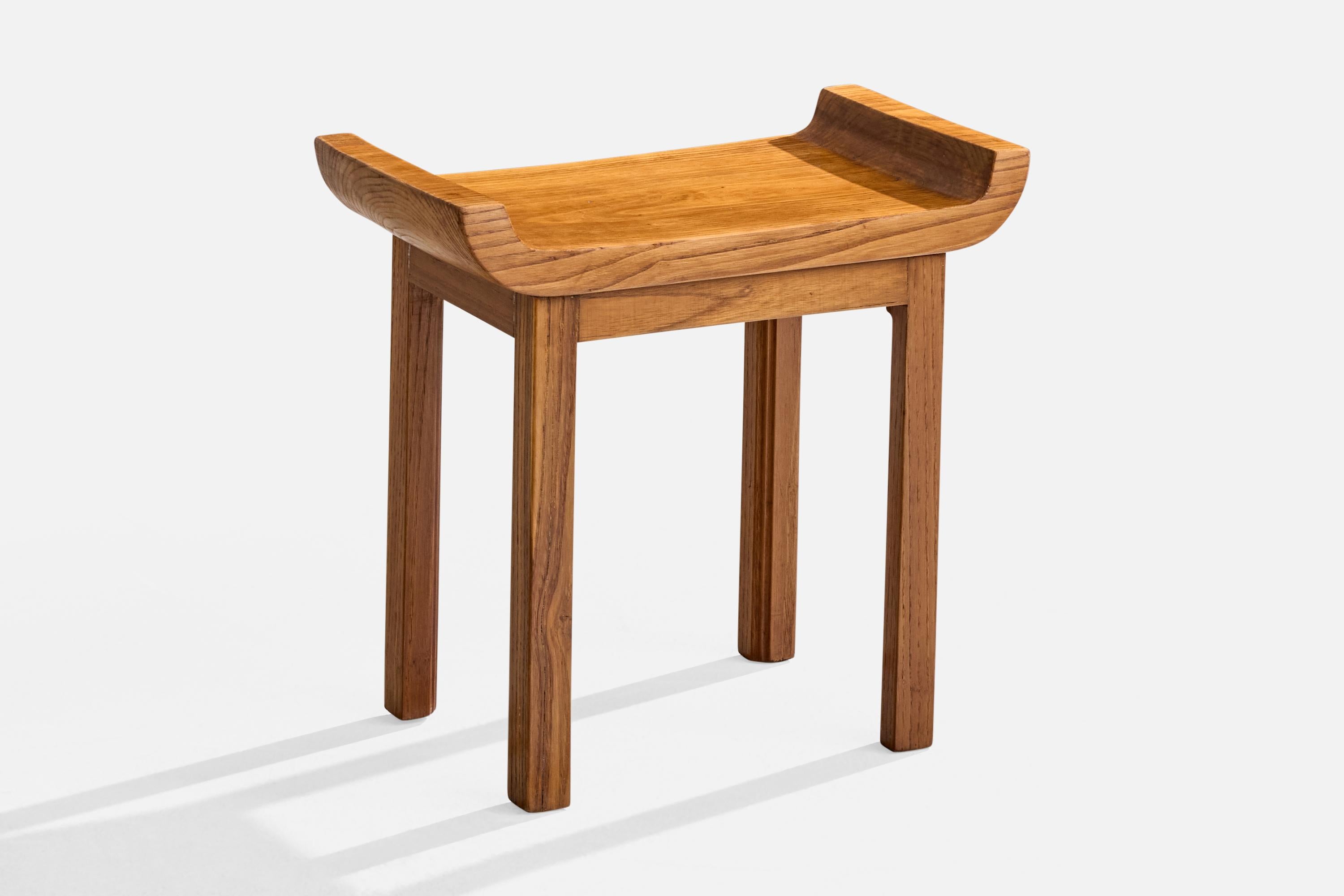 Mid-20th Century Italian Designer, Stools, Walnut, Italy, 1930s For Sale