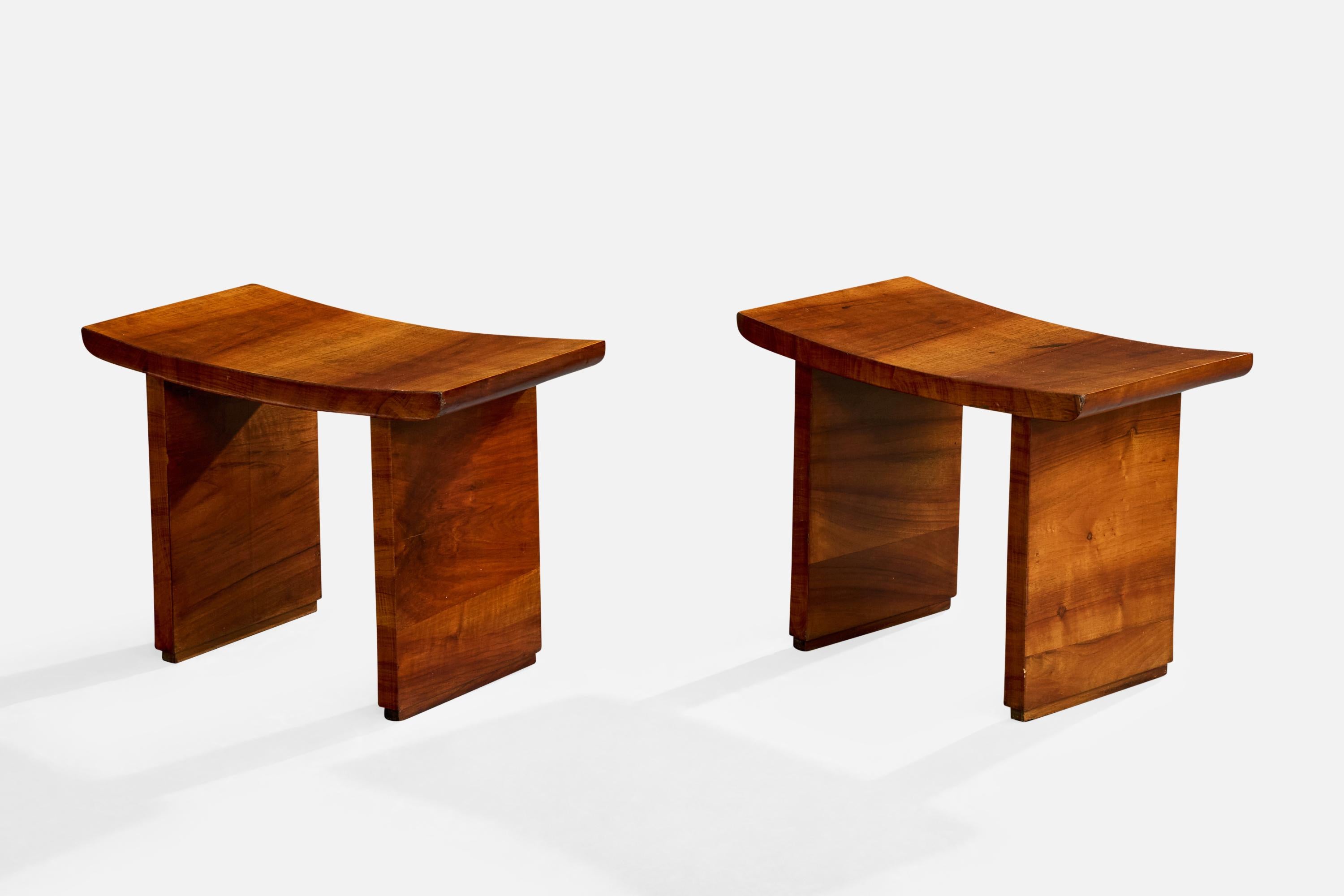 Italienischer Designer, Hocker, Holz, Italien, 1930er (Moderne der Mitte des Jahrhunderts) im Angebot
