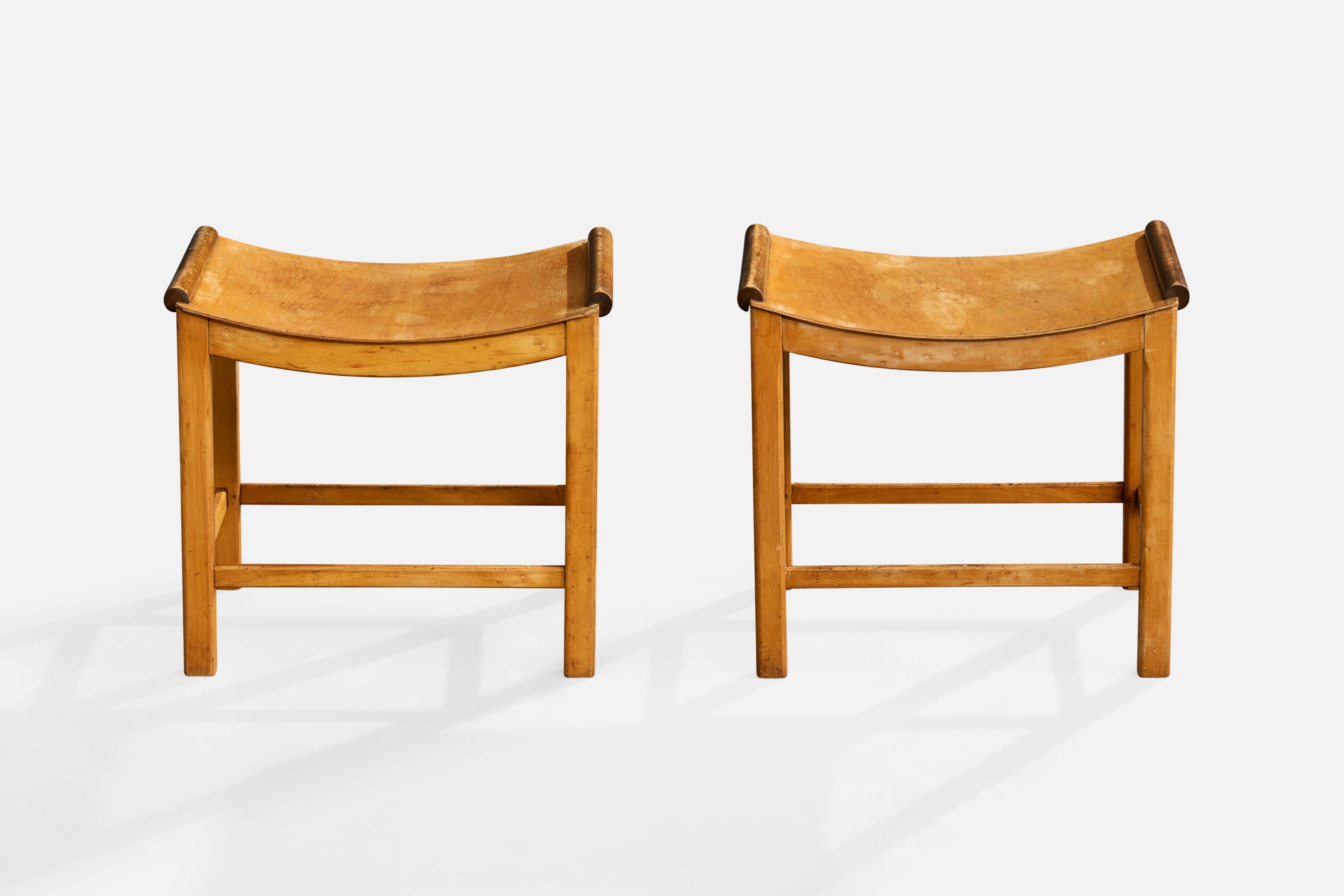 Diseñador italiano, Taburetes, Madera, Italia, Años 1930 Moderno de mediados de siglo en venta