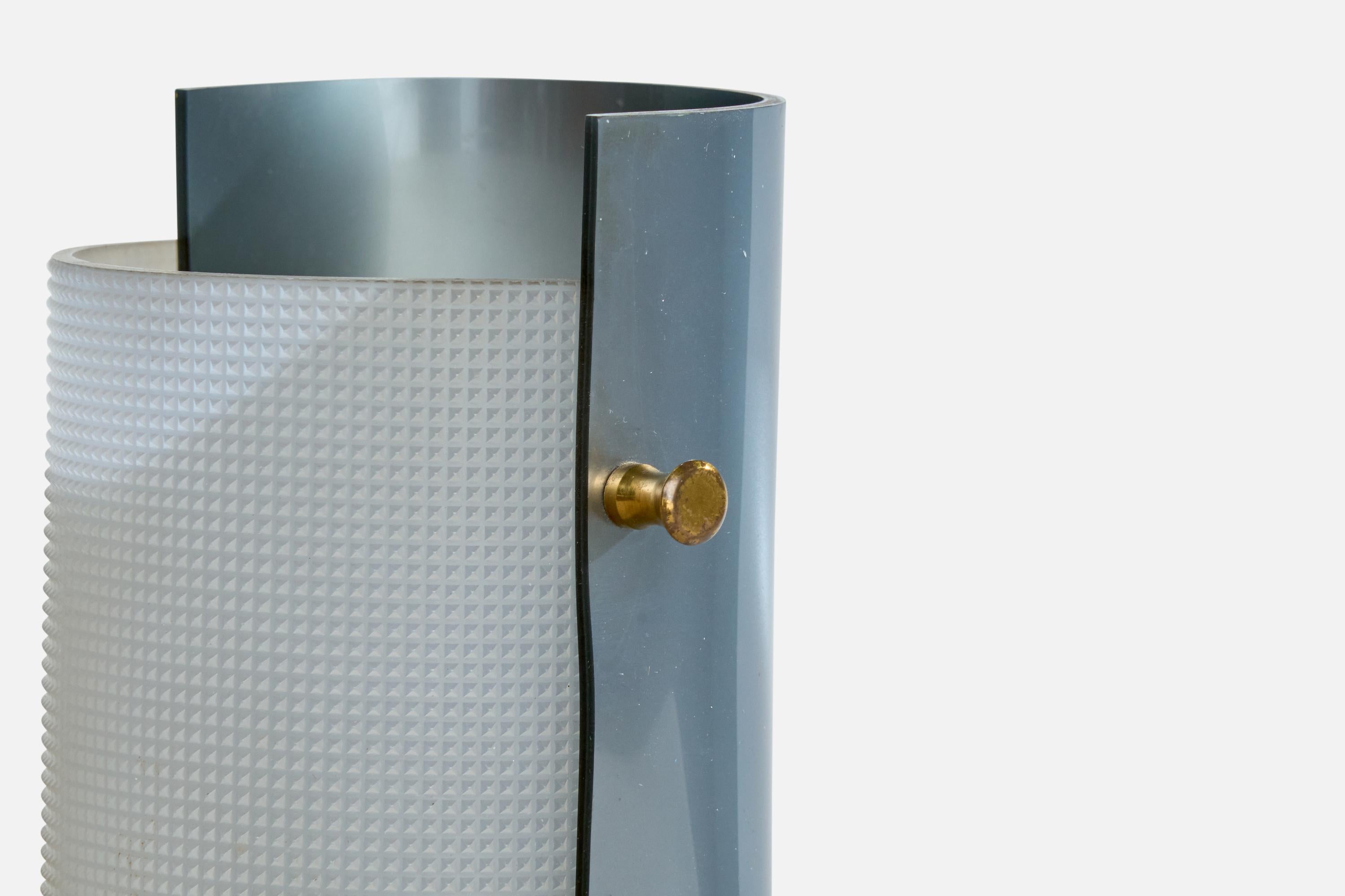 Italian Designer, Table Lamp, Acrylic, Brass, Metal, Italy, 1960s For Sale 3