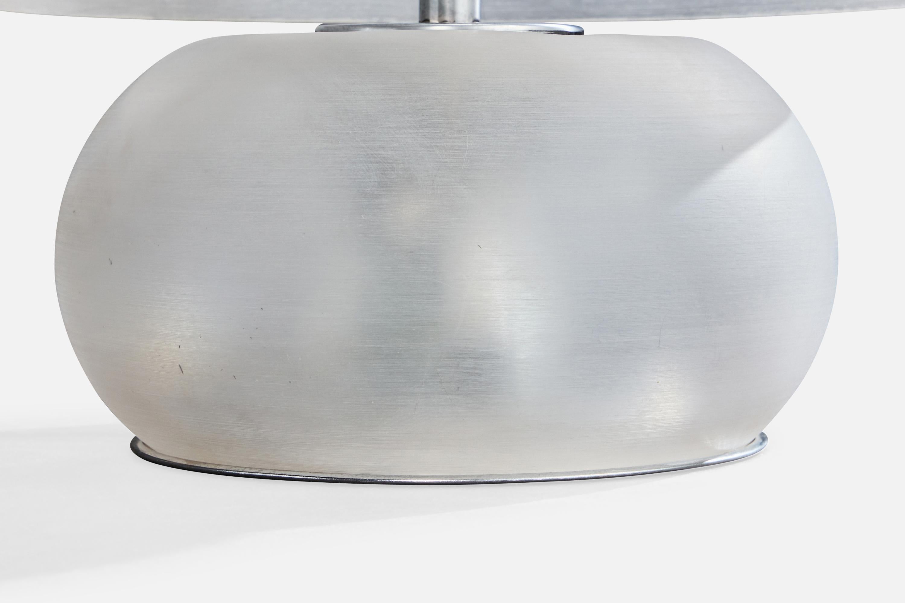 Italian Designer, Table Lamp, Acrylic, Chrome, Italy, 1970s For Sale 3