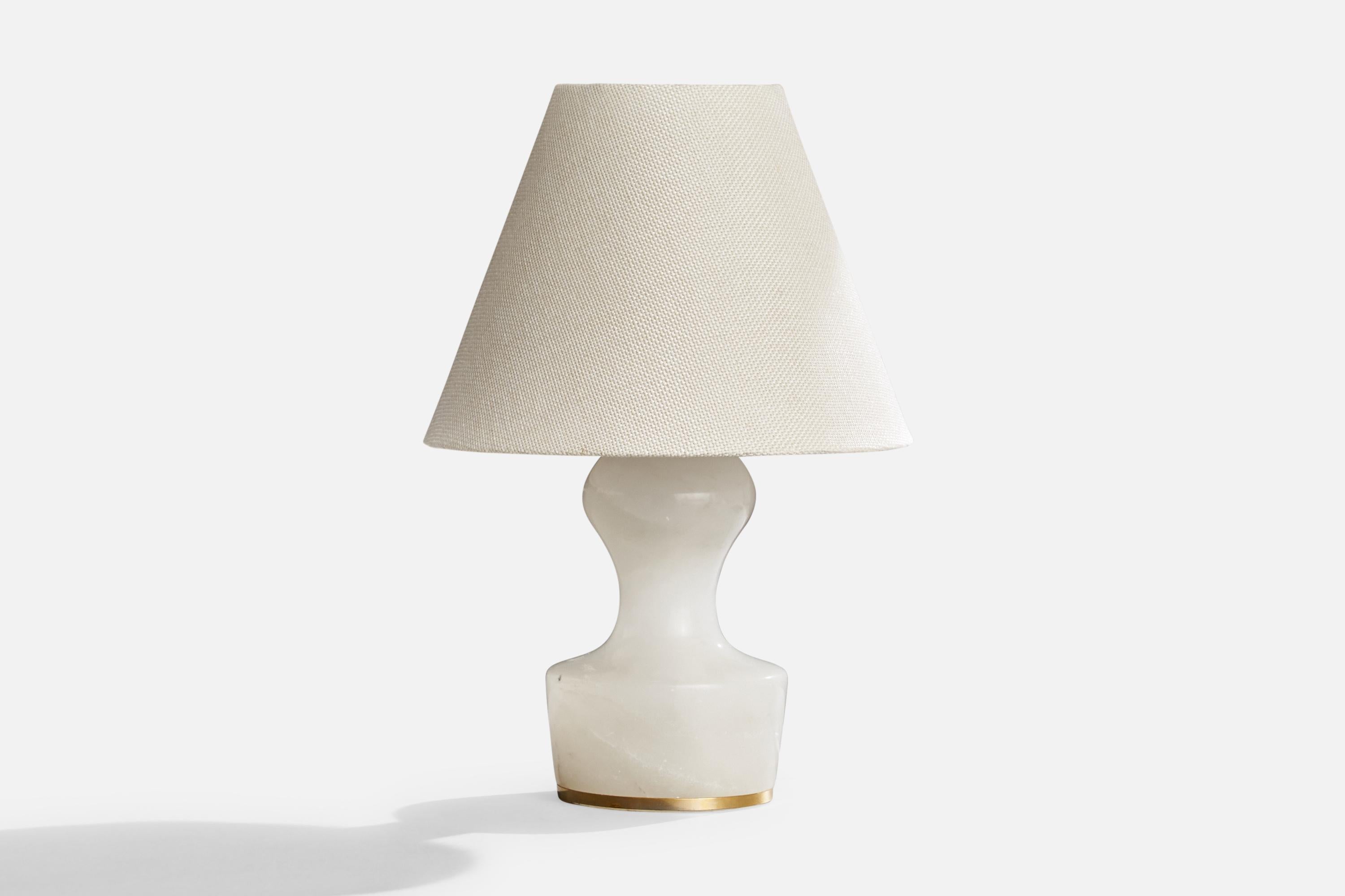 Lampada da tavolo in alabastro bianco e ottone progettata e prodotta in Italia, anni '50 circa.

Dimensioni della lampada (pollici): 8,5