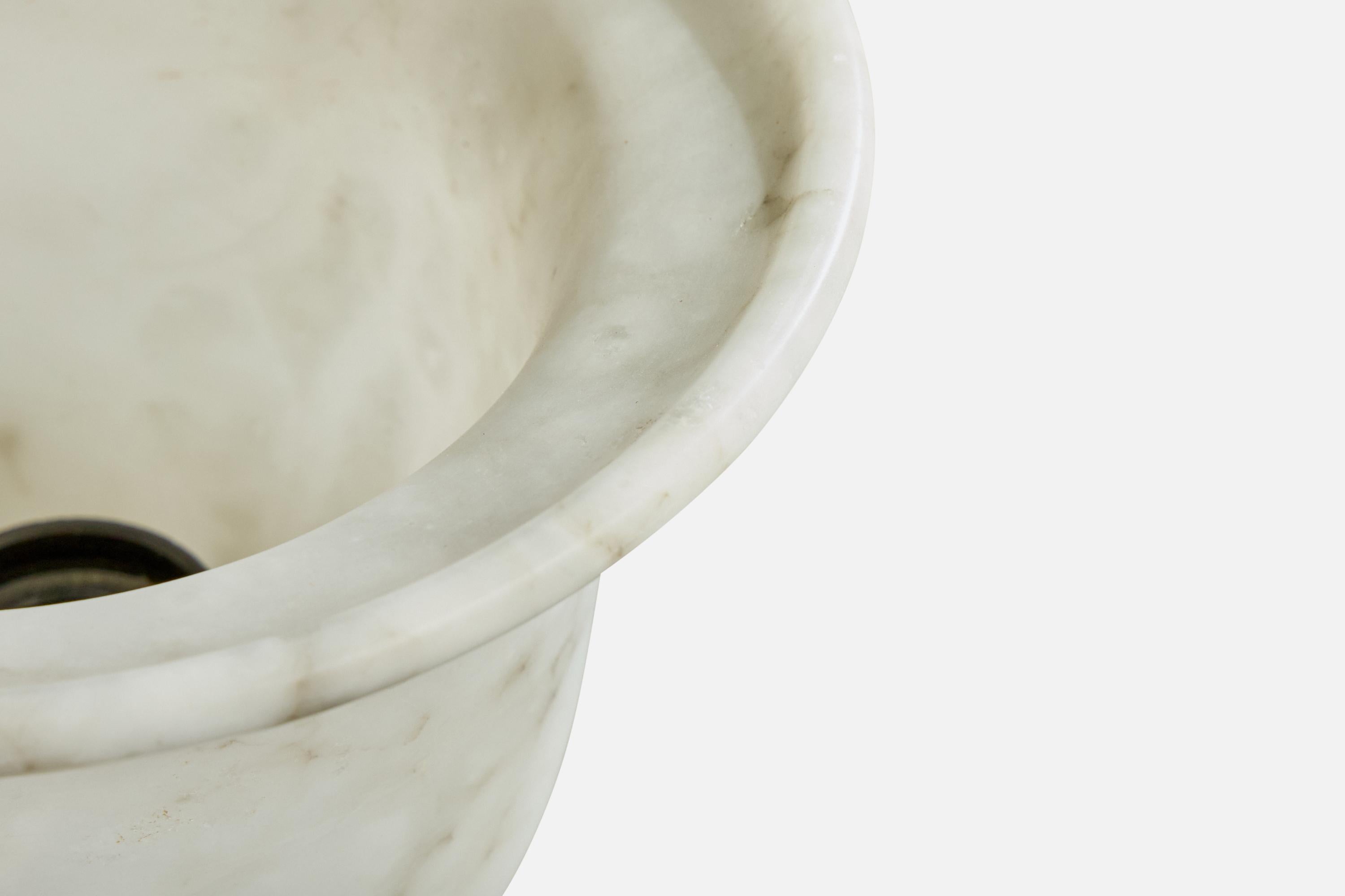 Albâtre Designer italien, lampe de table, albâtre, Italie, années 1990 en vente