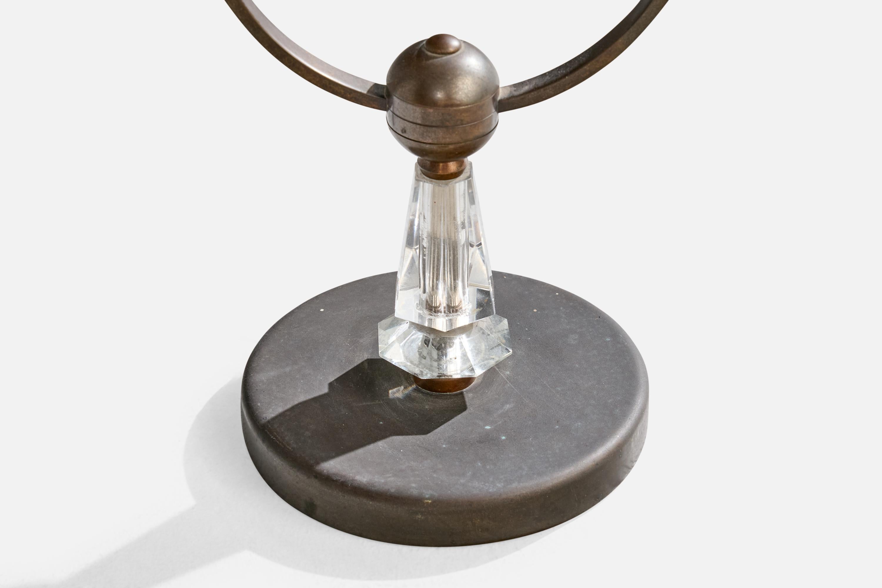 Metà XX secolo Lampada da tavolo di design italiano, ottone, acrilico, tessuto, Italia, anni '50 in vendita