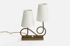 Designer italiano, lampada da tavolo, ottone, tessuto, Italia, anni '50