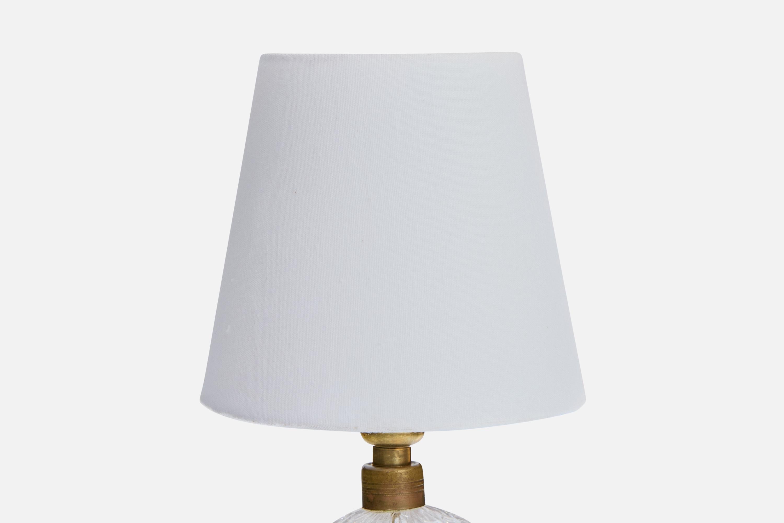 Mid-Century Modern Designer italien, lampe de bureau, laiton, verre, tissu, Italie, années 1950 en vente