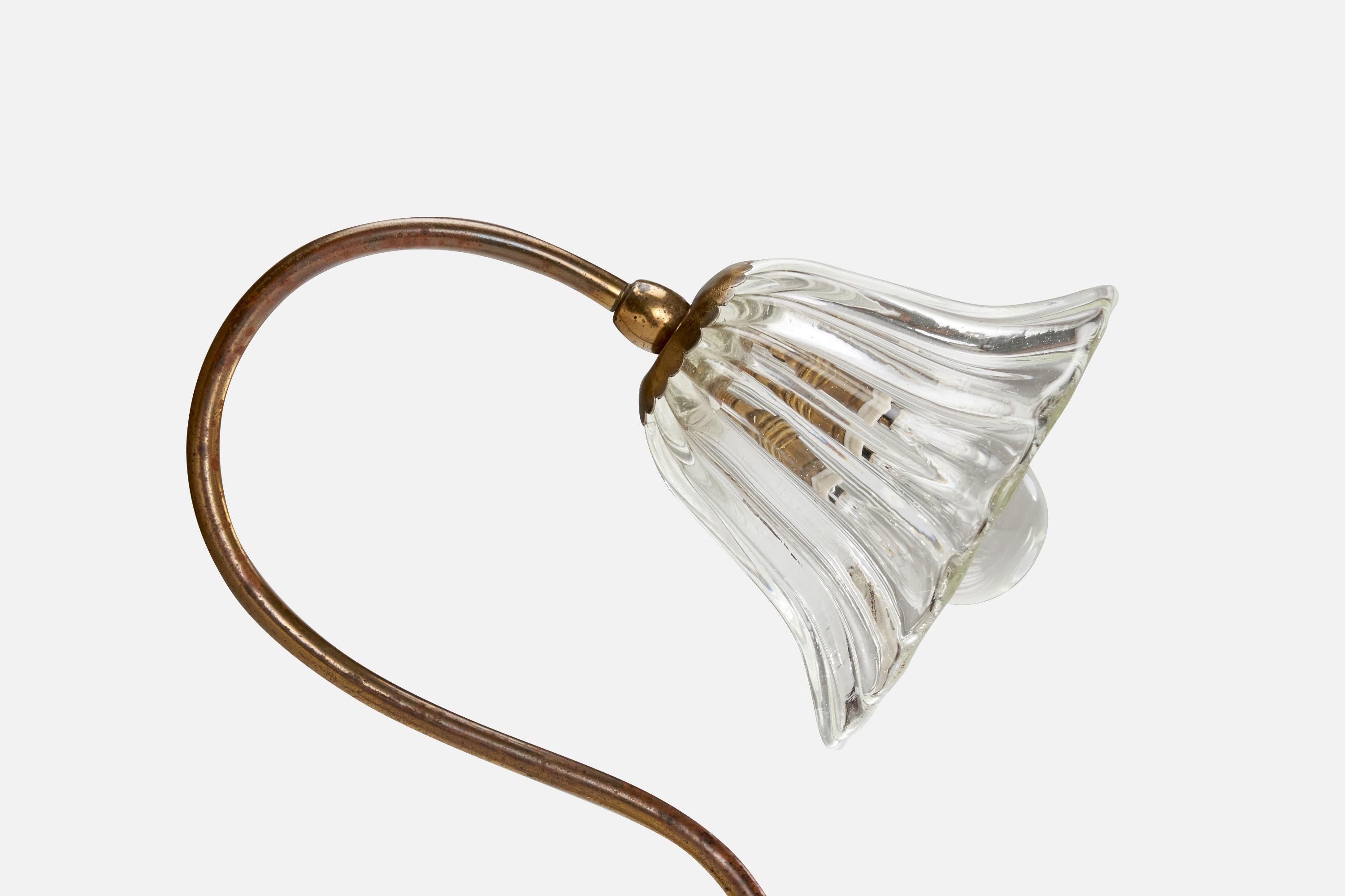 Metà XX secolo Lampada da tavolo di design italiano, ottone, vetro, Italia, anni '40