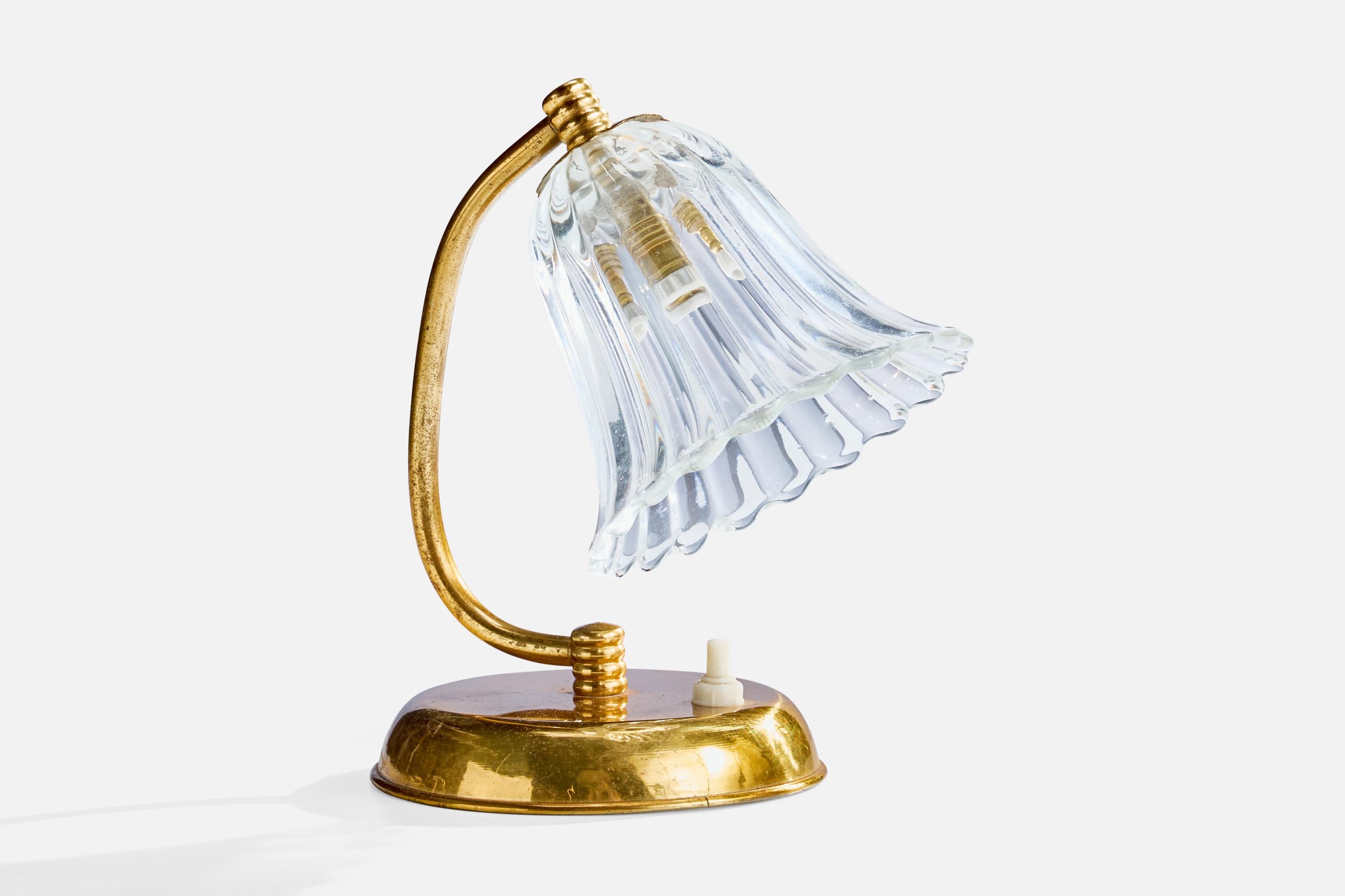 Mid-Century Modern Italian Designer, Table Lamp, Brass, Glass, Italy, 1950s For Sale