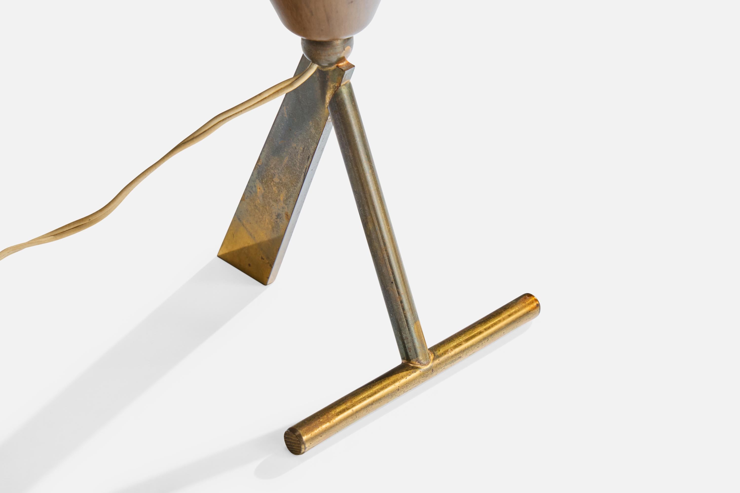 Ottone Lampada da tavolo di design italiano, ottone, vetro, Italia, anni '50 in vendita