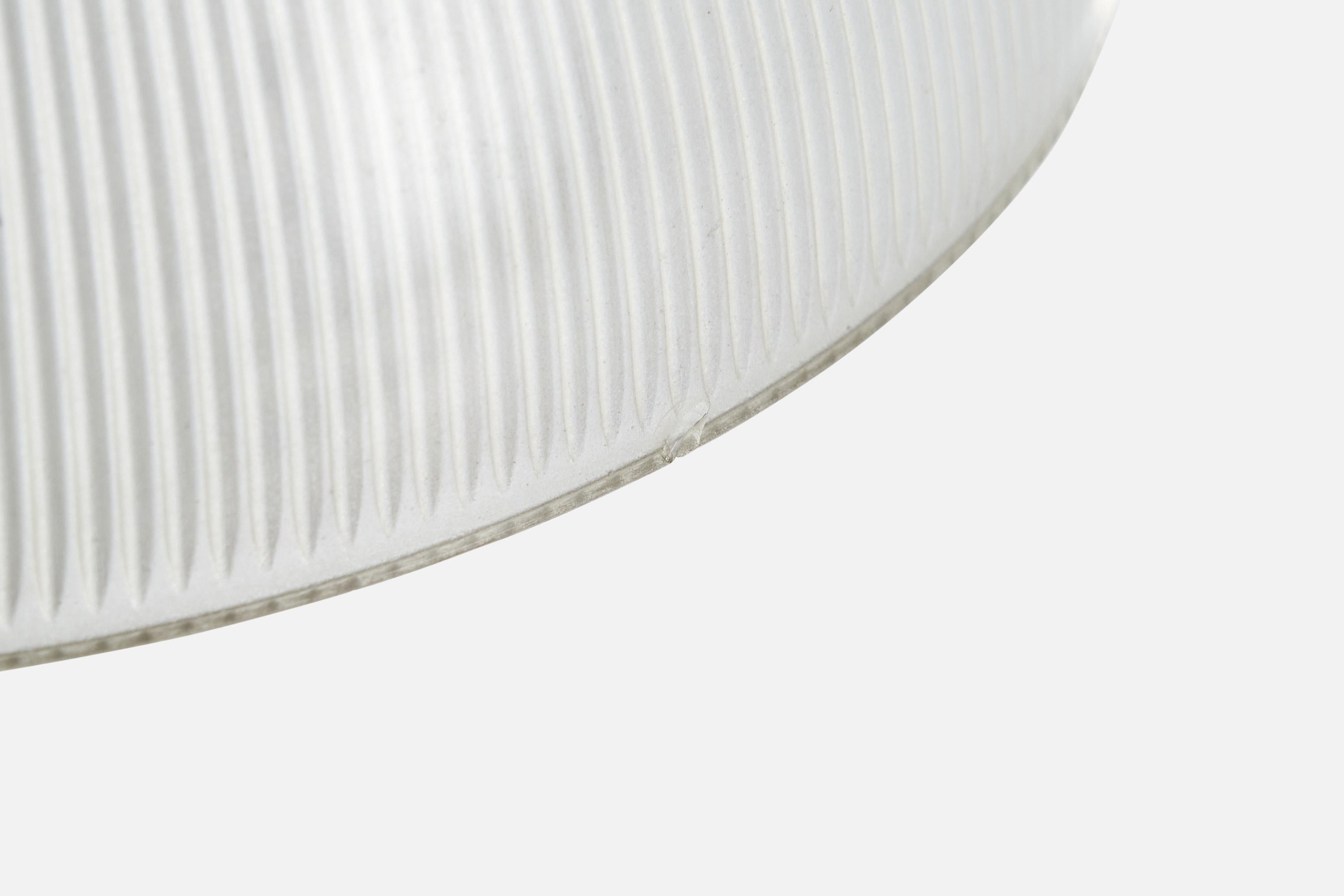 Metà XX secolo Lampada da tavolo di design italiano, ottone, ferro, vetro, Italia, anni '60 in vendita