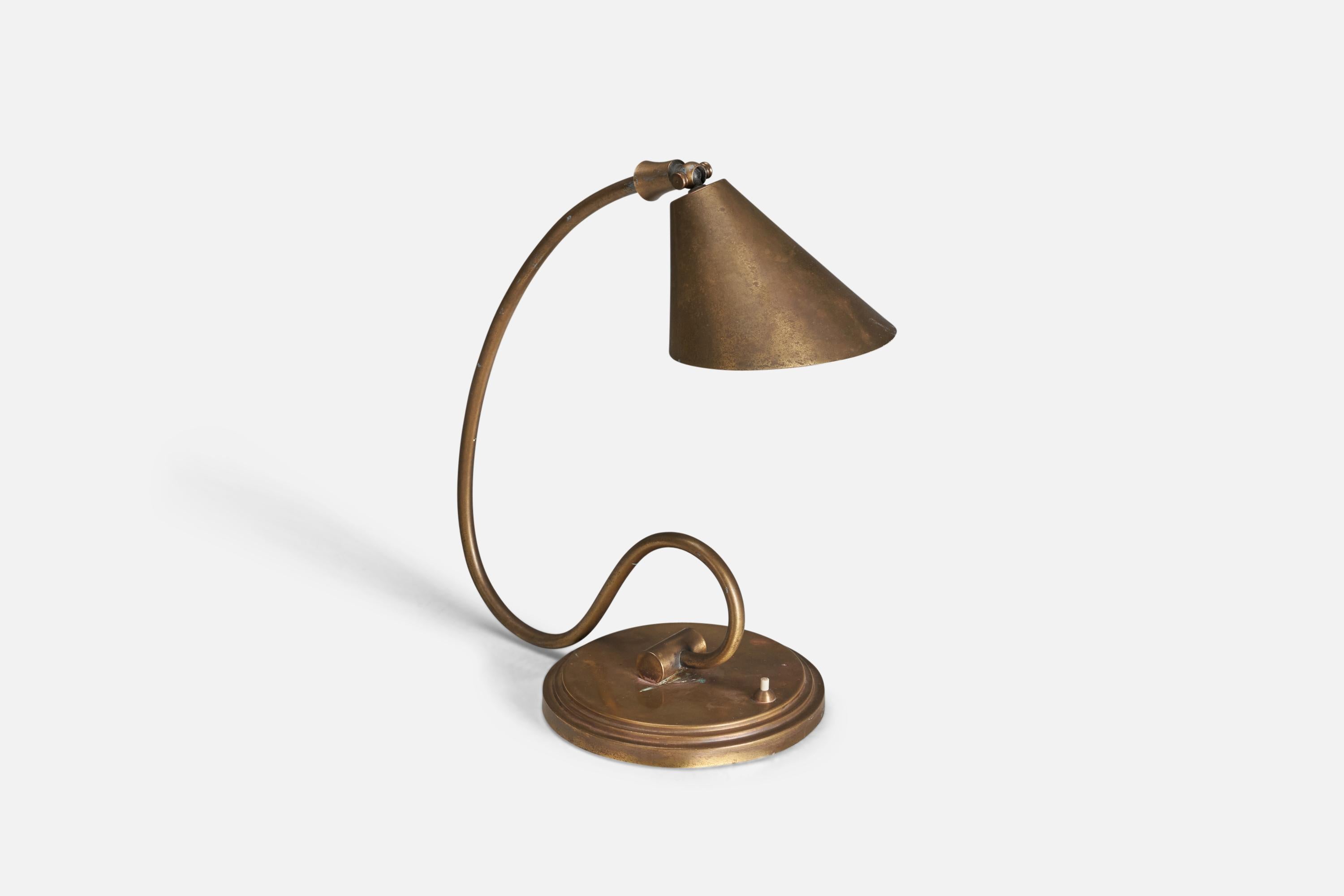 Mid-Century Modern Italian Designer, Table Lamp, Brass, Italy, 1930s
