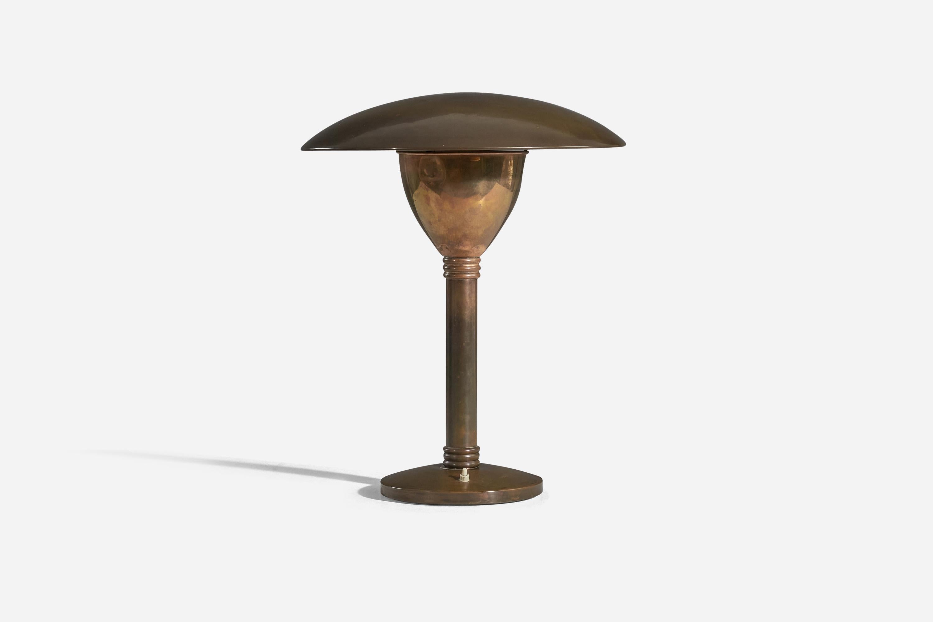 Mid-20th Century Italian Designer, Table Lamp, Brass, Italy, 1930s