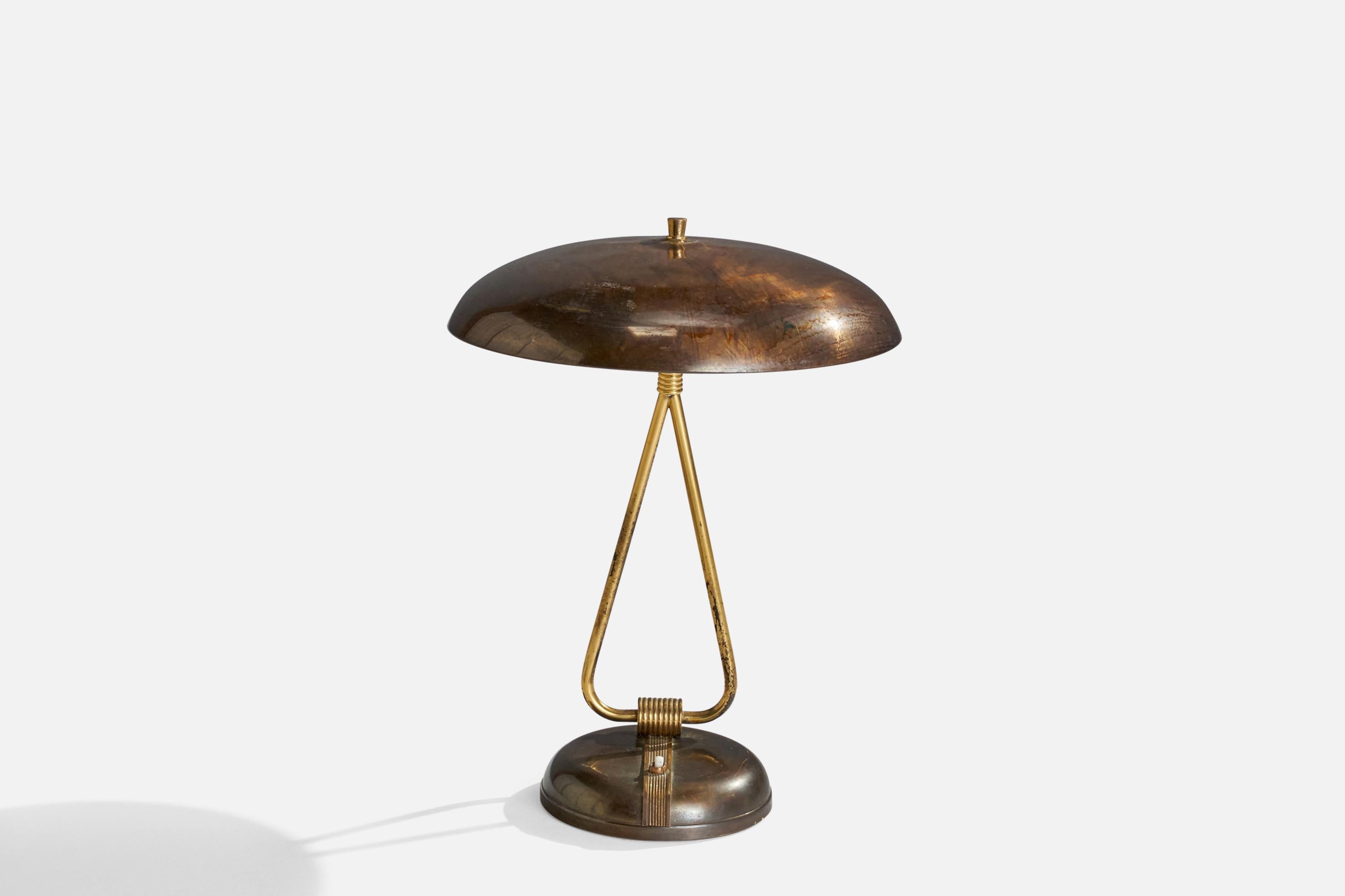 Mid-Century Modern Italian Designer, Table Lamp, Brass, Italy, 1940s