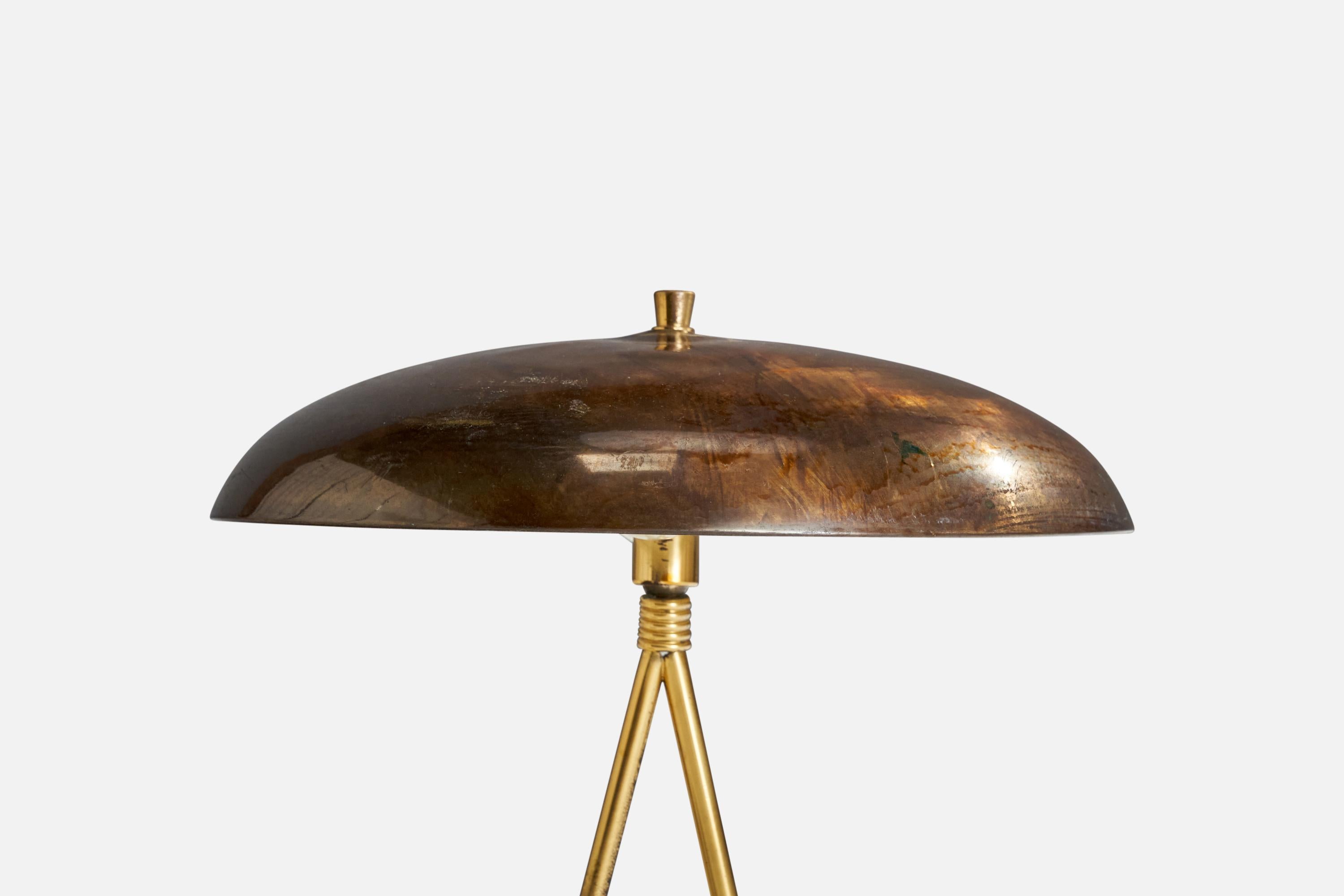 Mid-20th Century Italian Designer, Table Lamp, Brass, Italy, 1940s