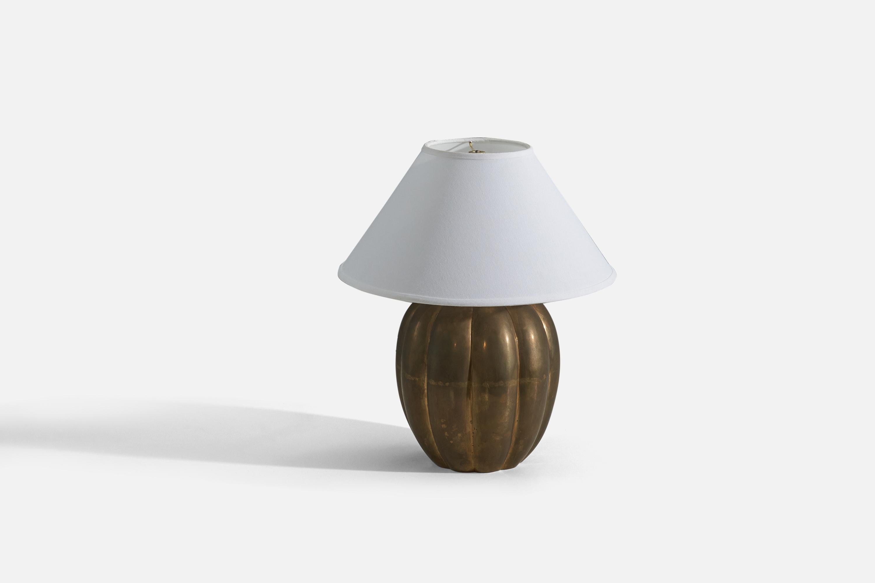 Italienische Designerin, Tischlampe, Messing, Italien, 1960er Jahre im Zustand „Gut“ im Angebot in High Point, NC