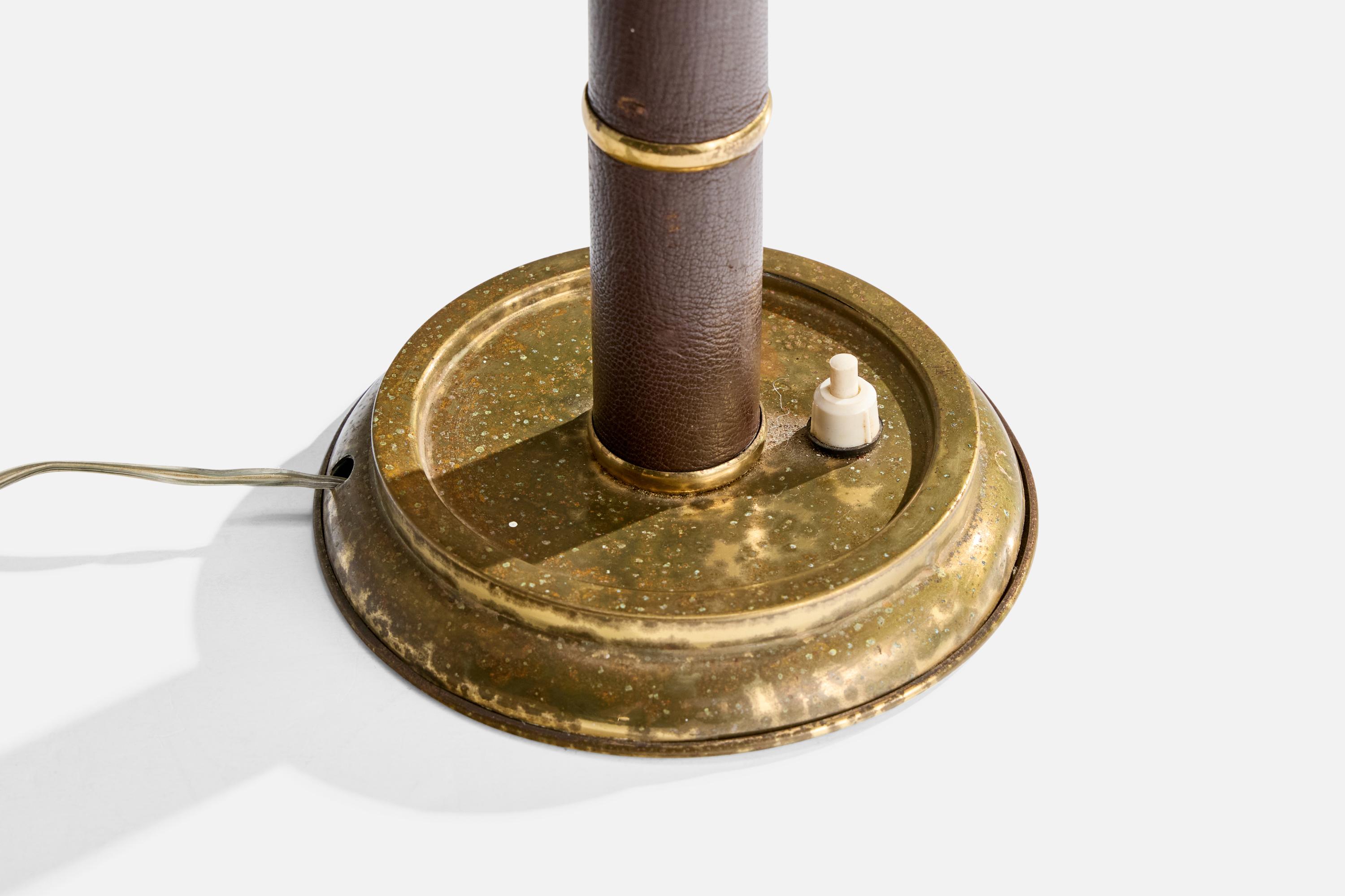 Italian Designer, Table Lamp, Brass, Leather, Italy, 1940s For Sale 4